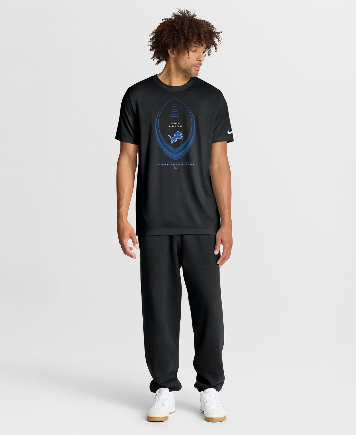 Nike Men's Detroit Lions Legend Icon Screen print graphics T-Shirt