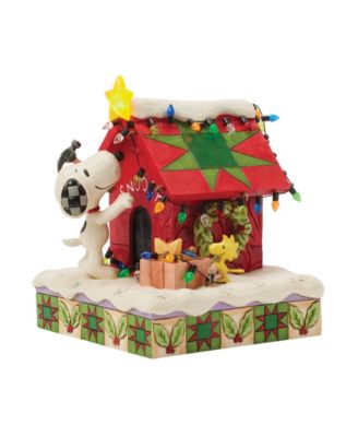 Peanuts Snoopy Decorating LED Doghouse Figurine