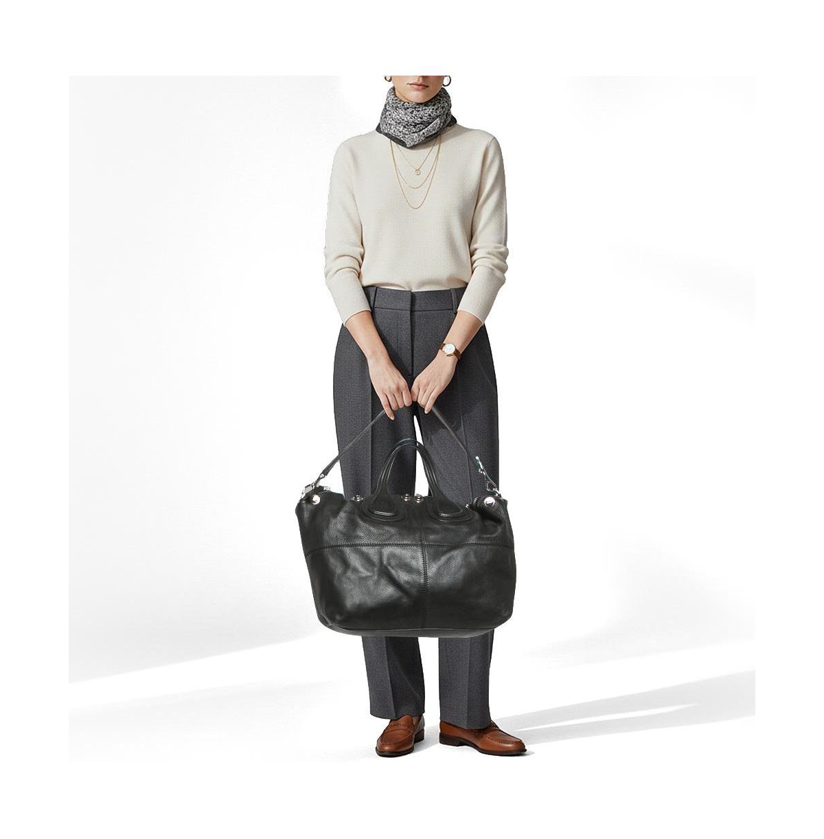 Pre-Owned Givenchy Women's Leather Shoulder Bag