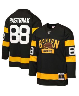 Boys' and Girls' Boston Bruins David Pastrnak 2016 Winter Classic Power Play Jersey