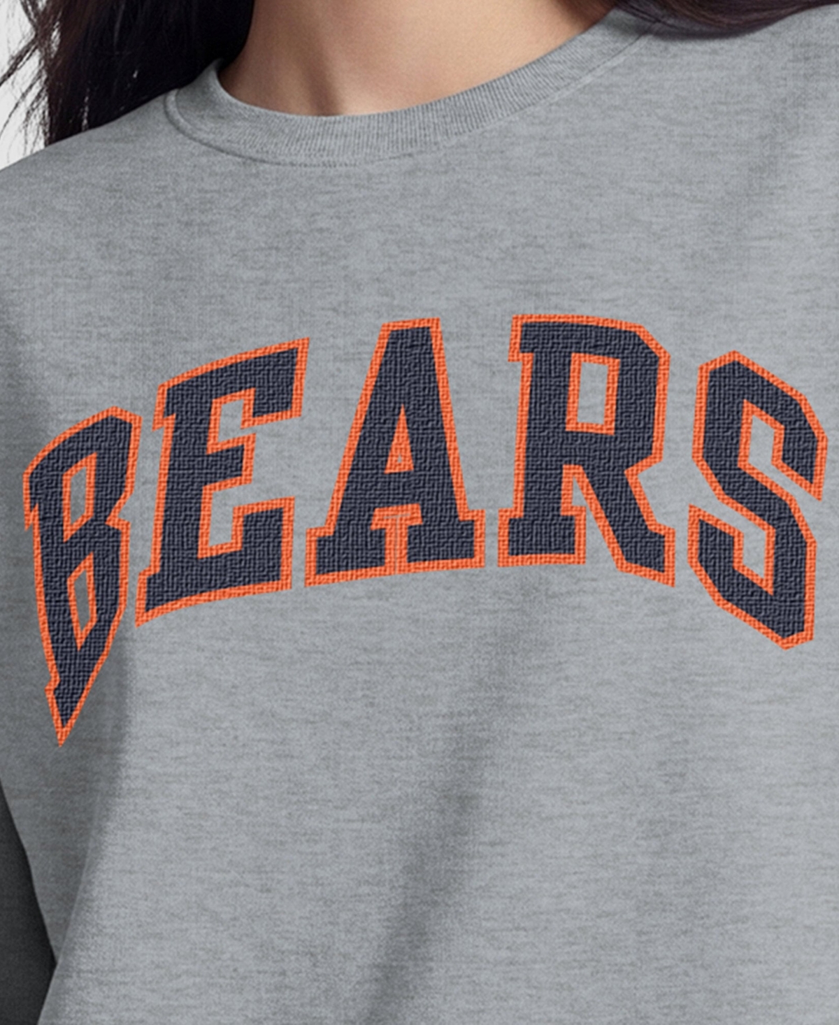 Champion Women's Chicago Bears Crewneck Screen Print Sweatshirt