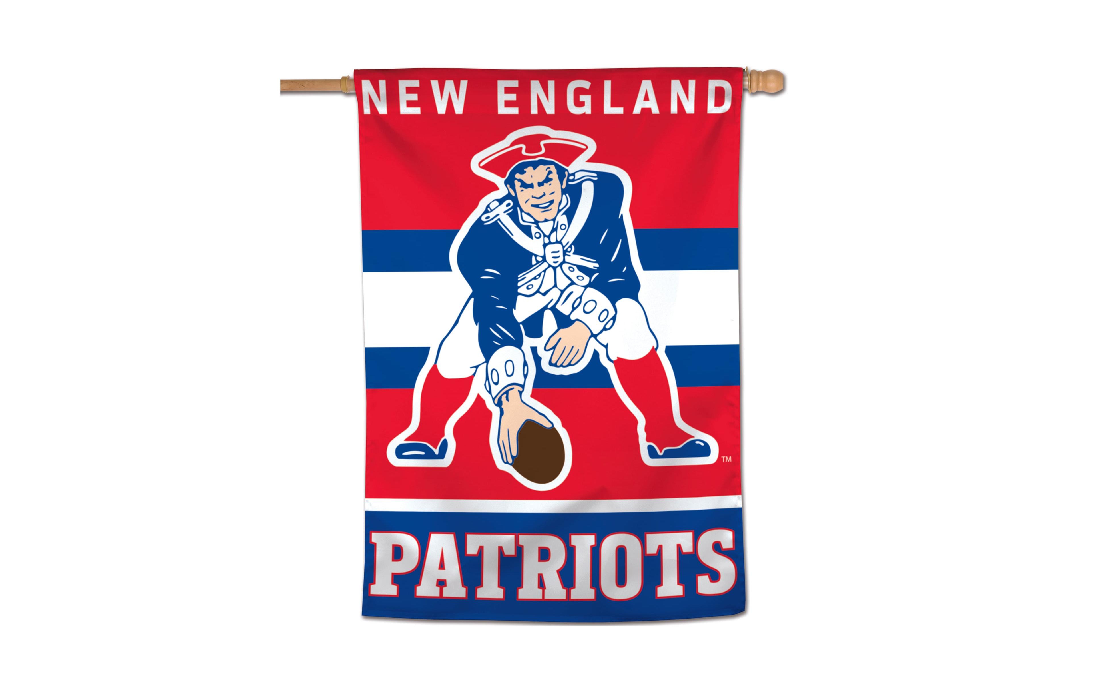Wincraft New England Patriots 28" x 40" Retro Single-Sided Vertical Banner