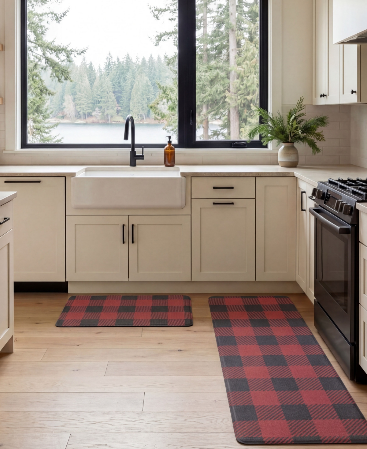Eddie Bauer Buffalo Check Non-Slip 2-Piece Kitchen Mat Set