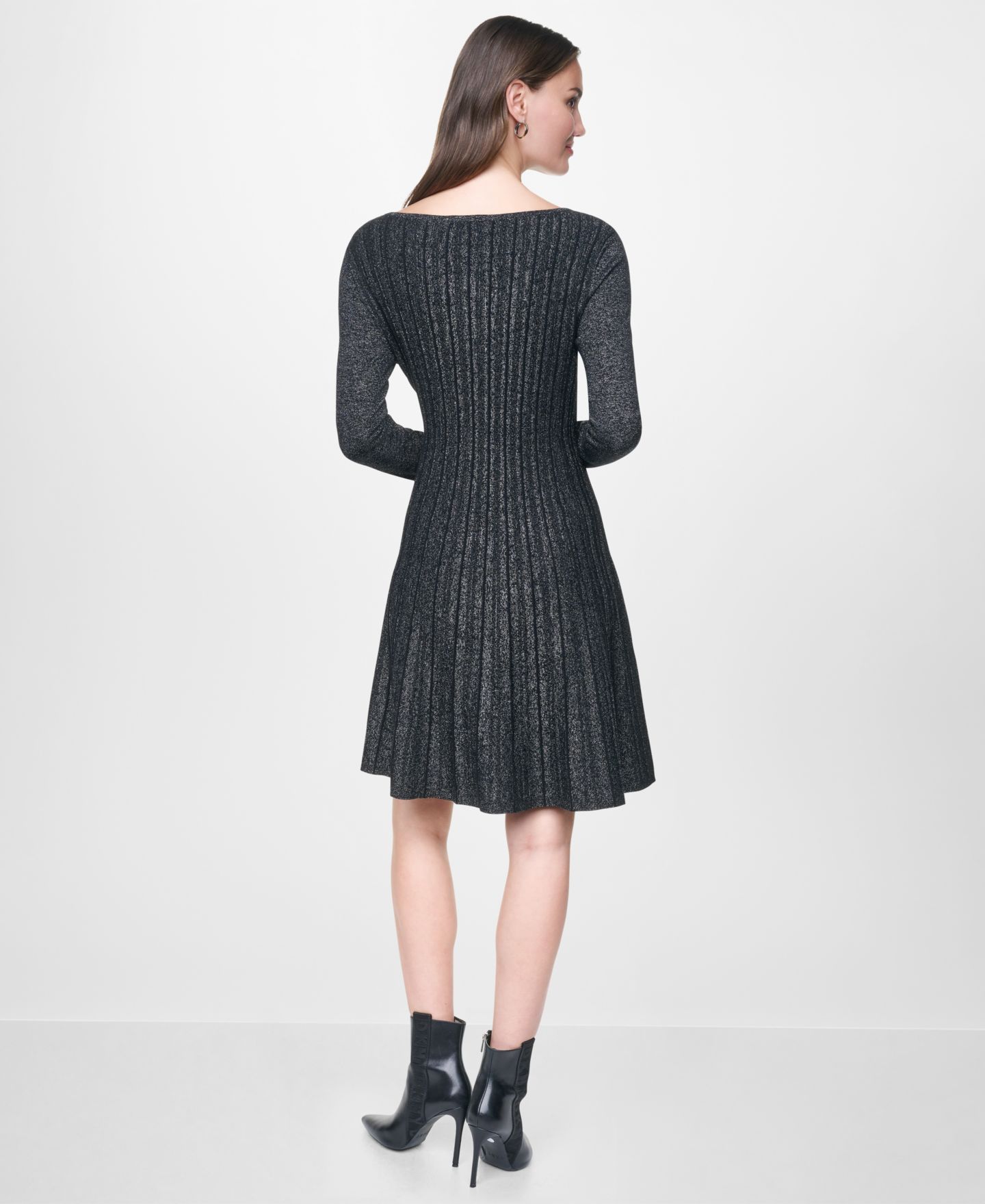 Женское платье DKNY Petite Long-Sleeve Boat Neck Ribbed Fit & Flare, цвет: Чёрный — фото 4
