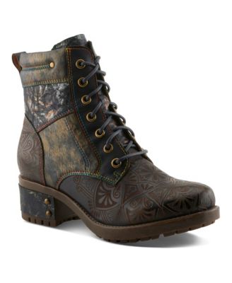 Women's Whitefish Lace-up Boots with Embossed Leather and Comfortable Heel