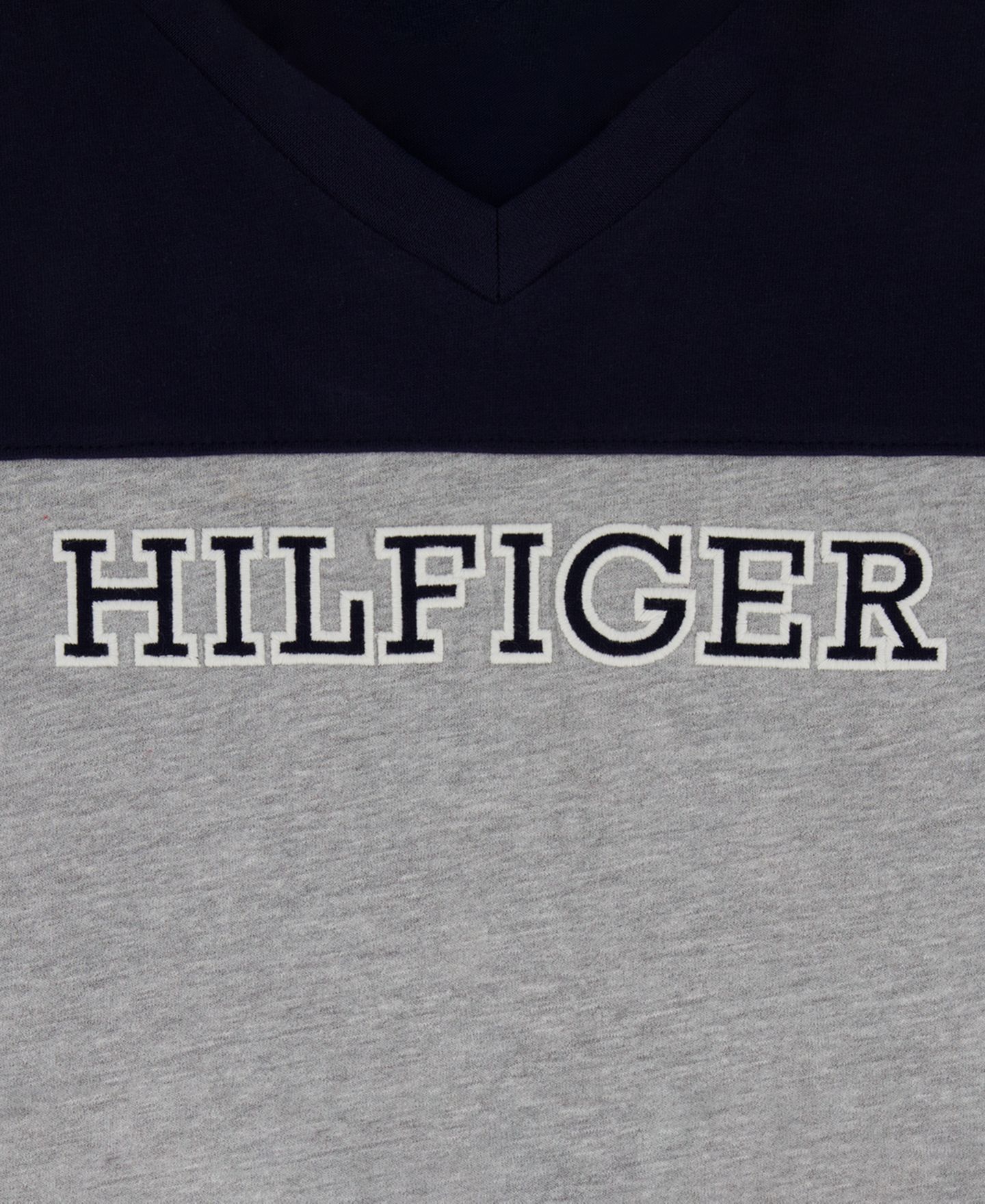 Футболка Tommy Hilfiger Hockey-Inspired Long-Sleeve V-Neck для мальчиков, цвет: Серый меланжевый — фото 5