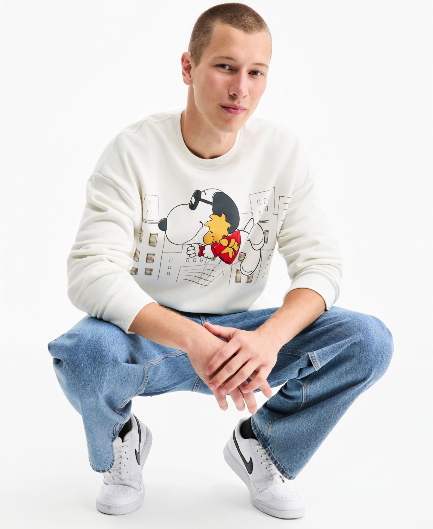 Толстовки Peanuts | Macy's 100th Thanksgiving Day Parade Adult Unisex Joe Cool Snoopy & Woodstock Balloon Crewneck — фото 4