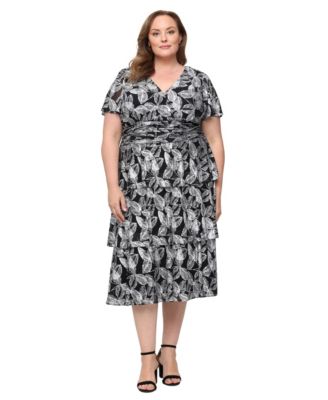 Plus Size Foil-Print Tiered Floral Dress