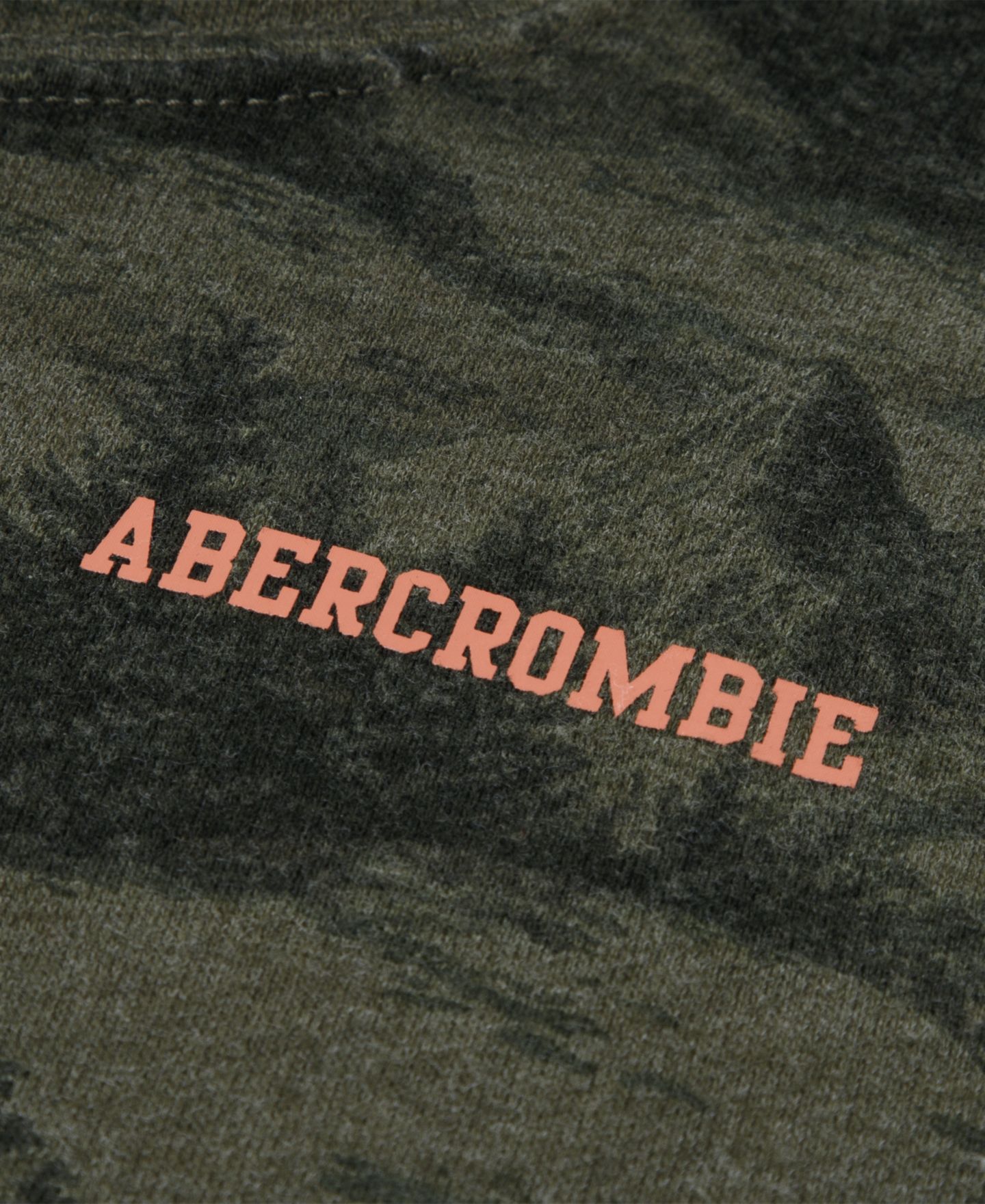 Худи abercrombie kids Forest Printed Fleece Kangaroo Pocket для мальчиков-малышей, цвет: Тёмно-зелёный камуфляжный — фото 3
