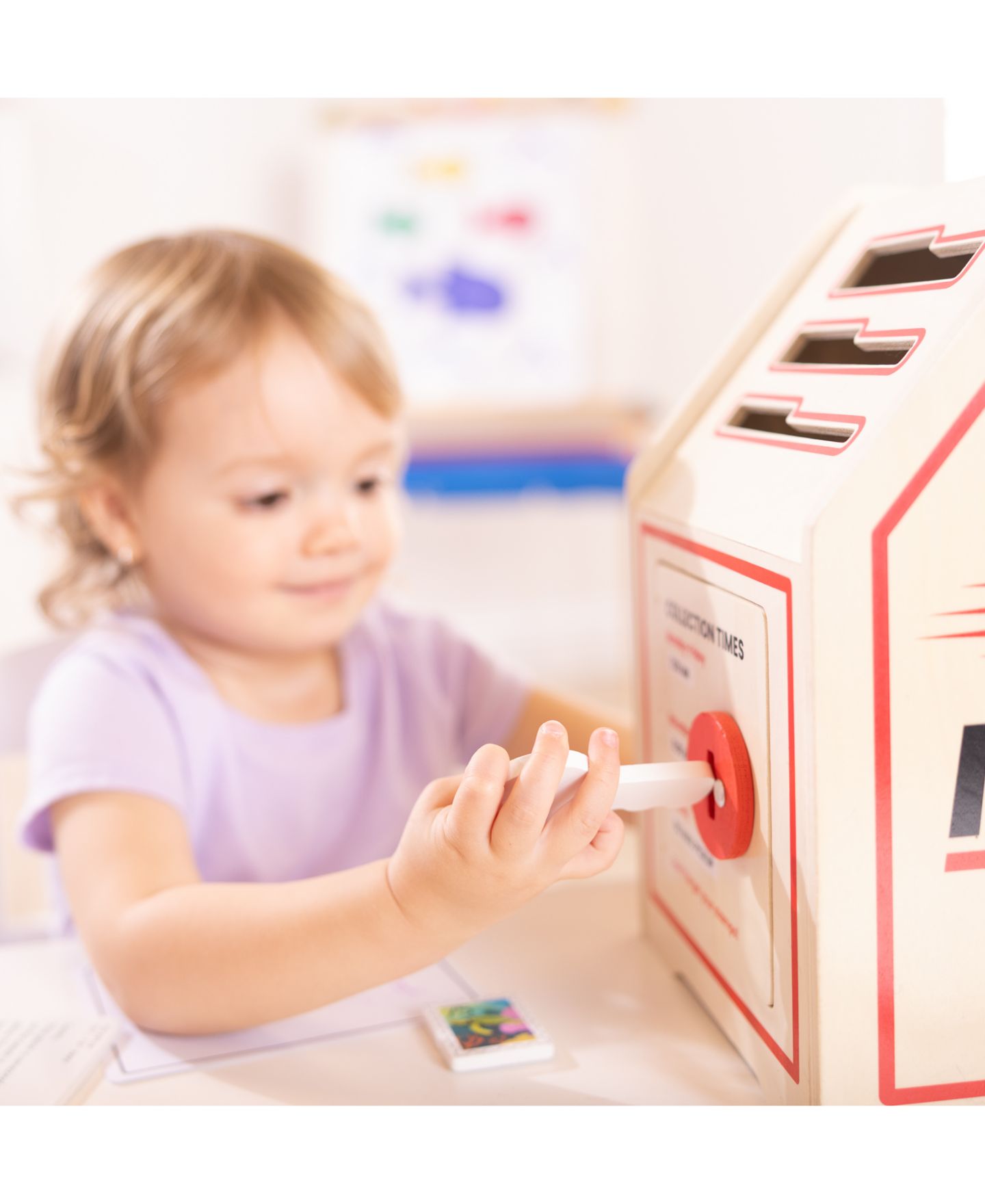 Детский игровой набор Melissa and Doug Stamp & Sort 17-Piece Mailbox Playset, Ages 3+ — фото 4
