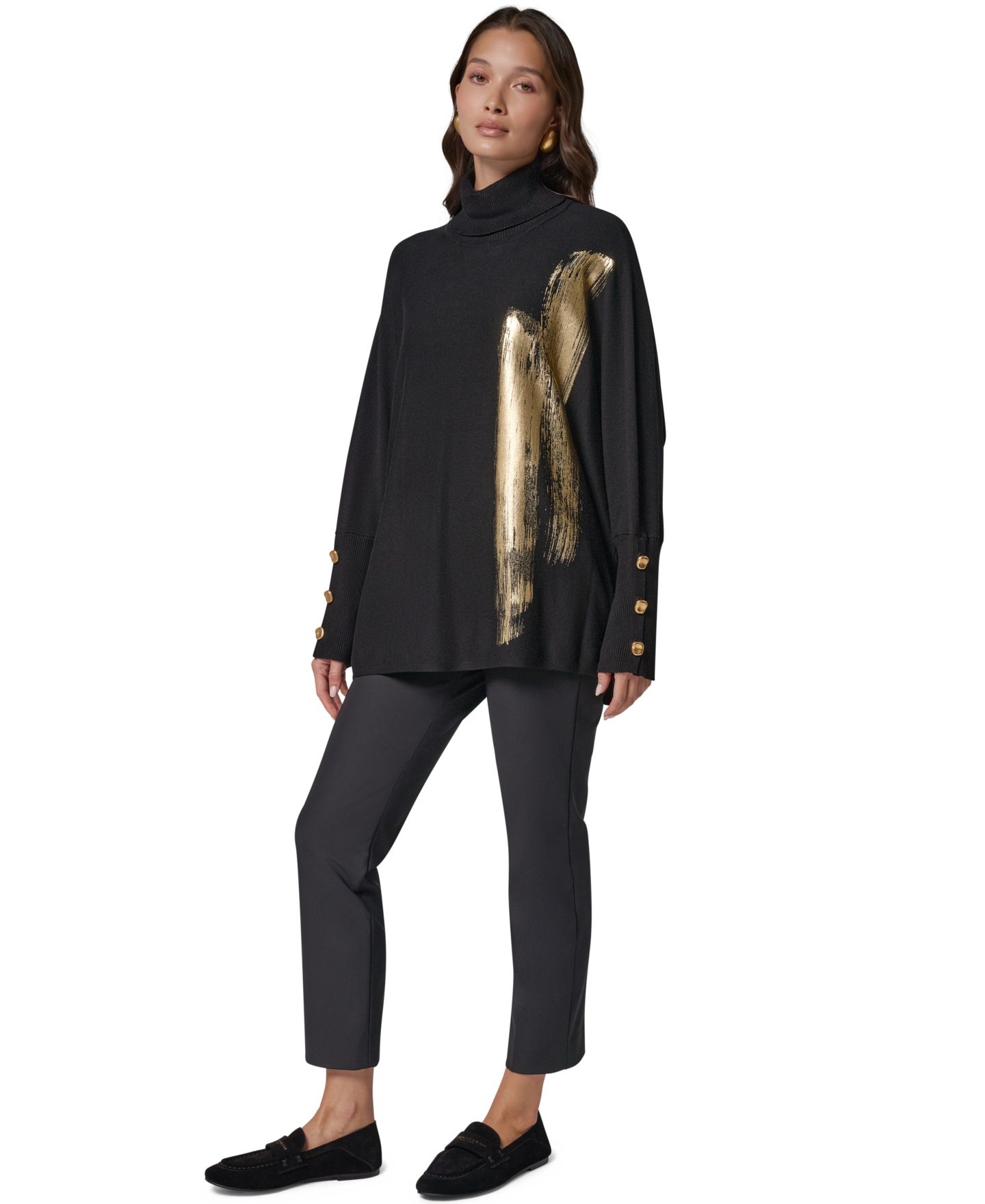Женские свитеры Donna Karan New York Petite Oversized Metallic Paint-Print Turtleneck, цвет: Чёрный / Золотой разноцветный — фото 2