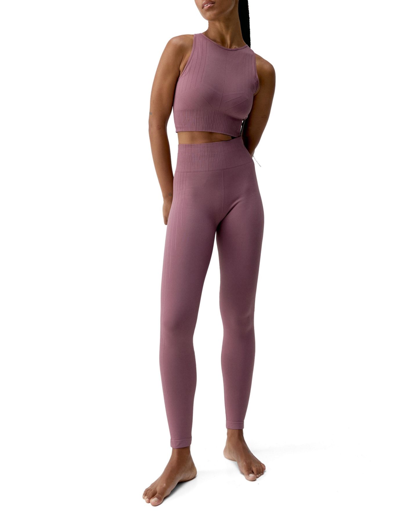 Женский топ Born Living Yoga Nawal Medium Support Seamless Sport, цвет: Глубокий розовый — фото 5