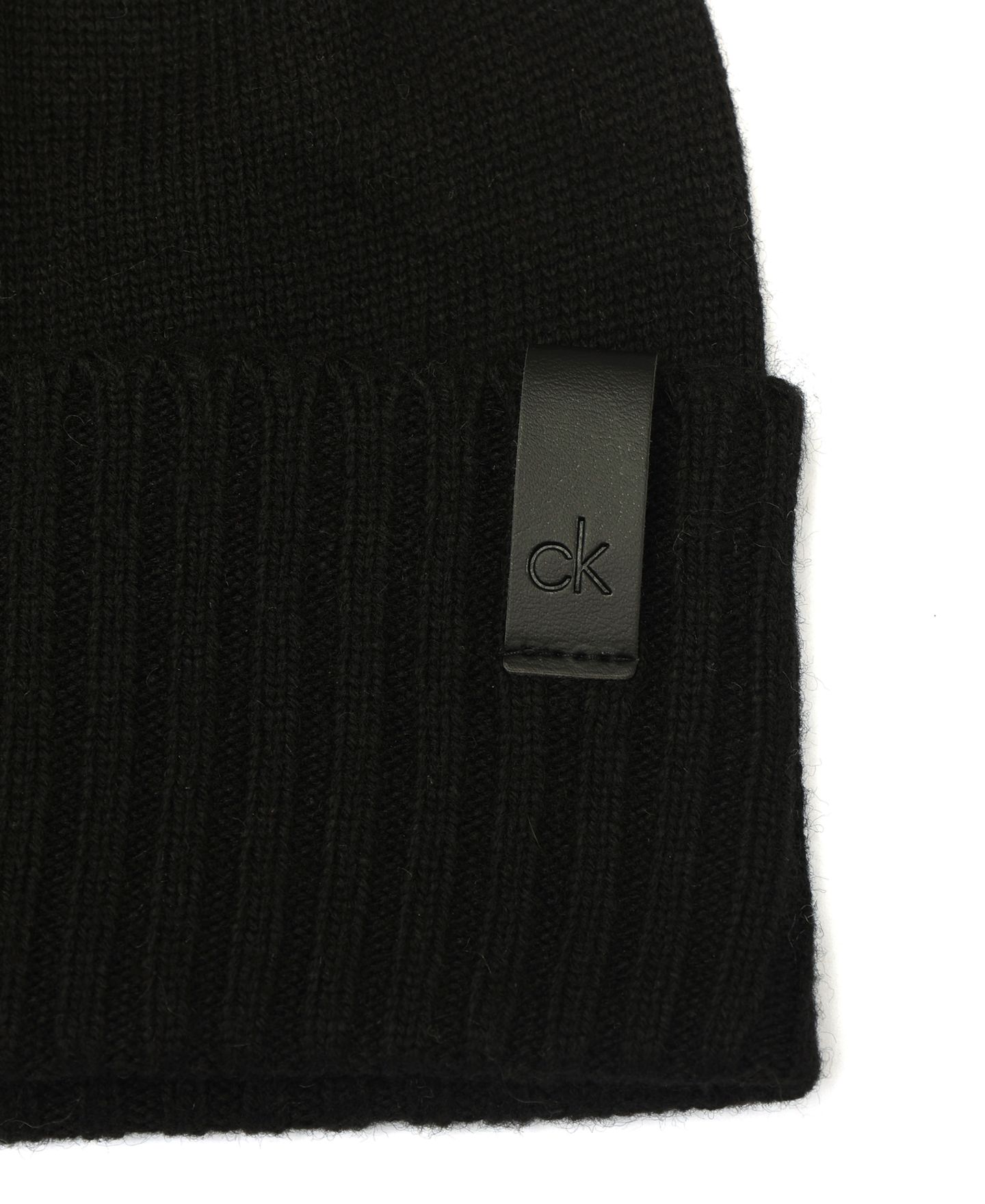 Мужская шапка Calvin Klein Ribbed-Knit Winter Beanie, цвет: Чёрный — фото 3