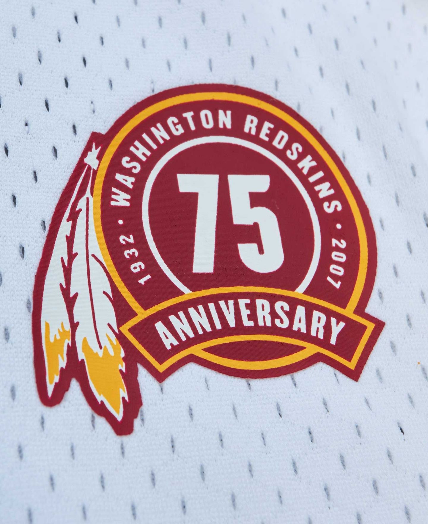 Мужской топ Mitchell & Ness Sean Taylor White Washington Commanders Retired Player Name & Number Mesh — фото 2