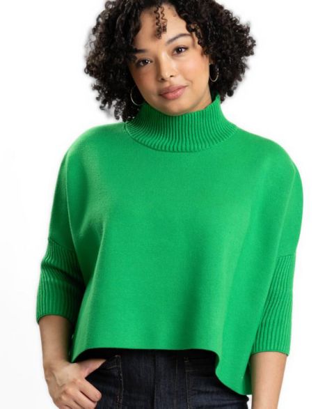 Женский свитер Caldwell Collection Jordan One Size Cropped Turtleneck with 3/4 Sleeves and Detail Cuff., цвет: Изумрудный зелёный