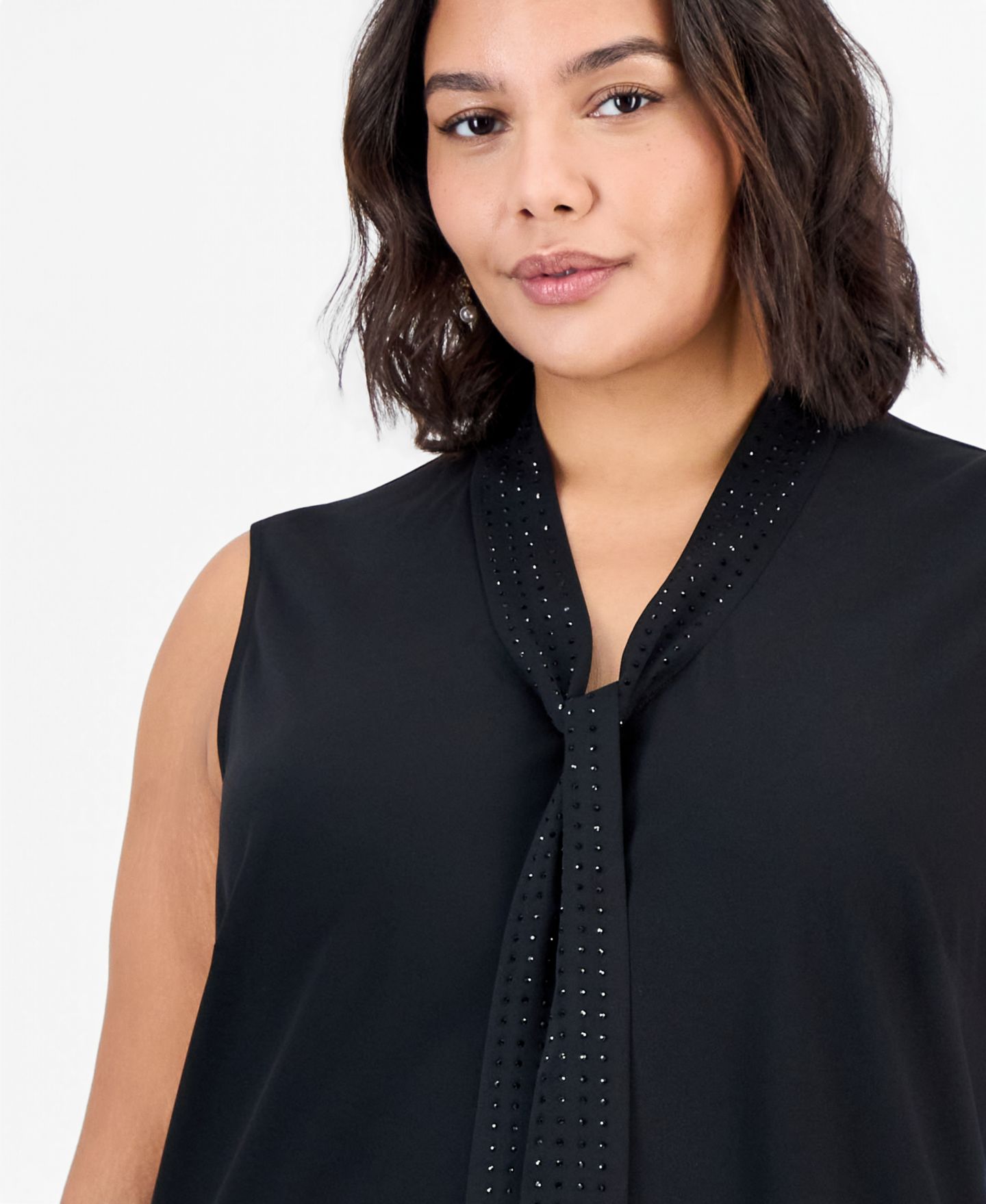 Женская блузка Kasper Plus Size Audrey Sleeveless Tie Front, цвет: Чёрный — фото 3