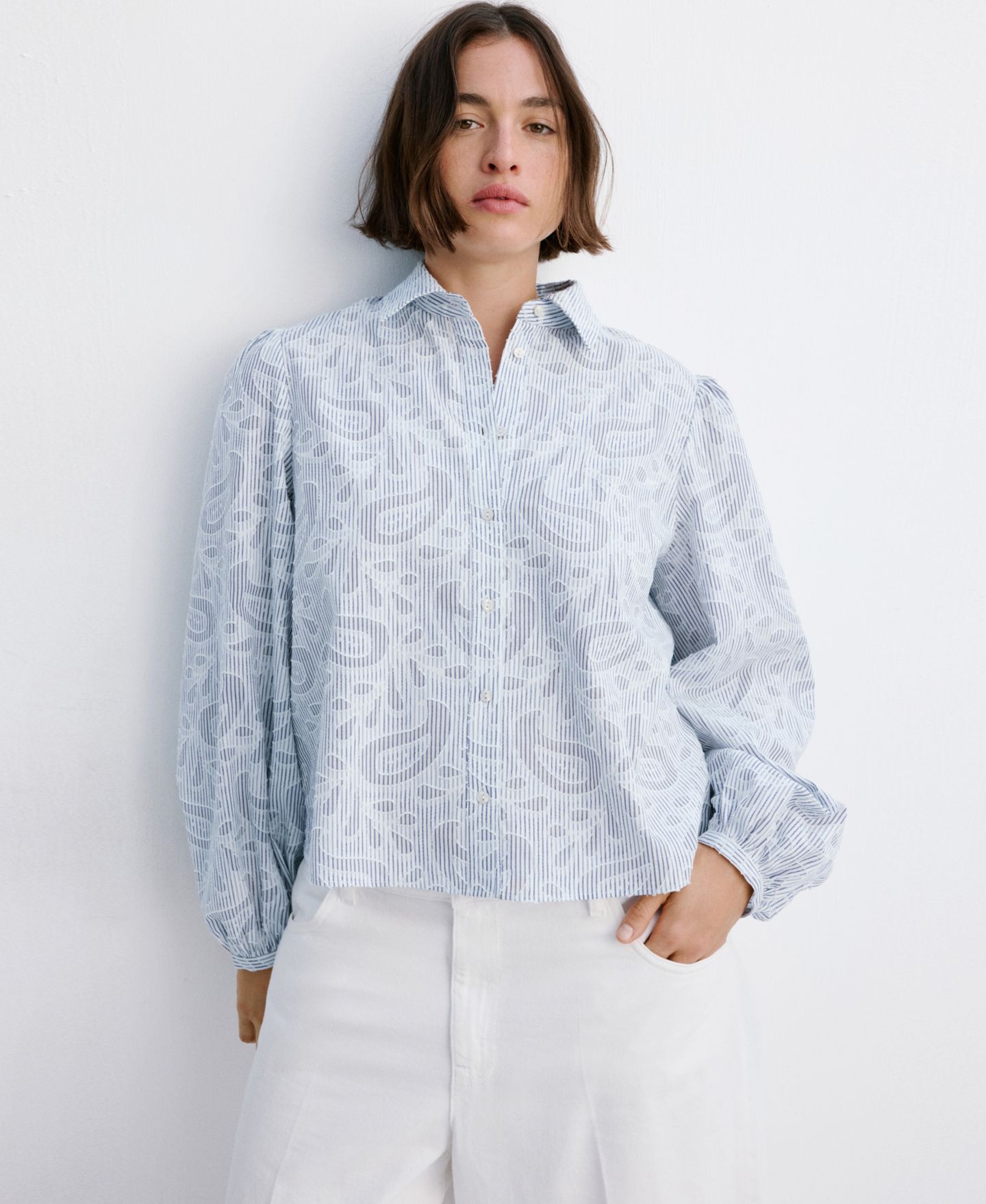 Женская рубашка Mango Puff-Sleeve Embroidered Striped, цвет: Небесно-голубой — фото 4