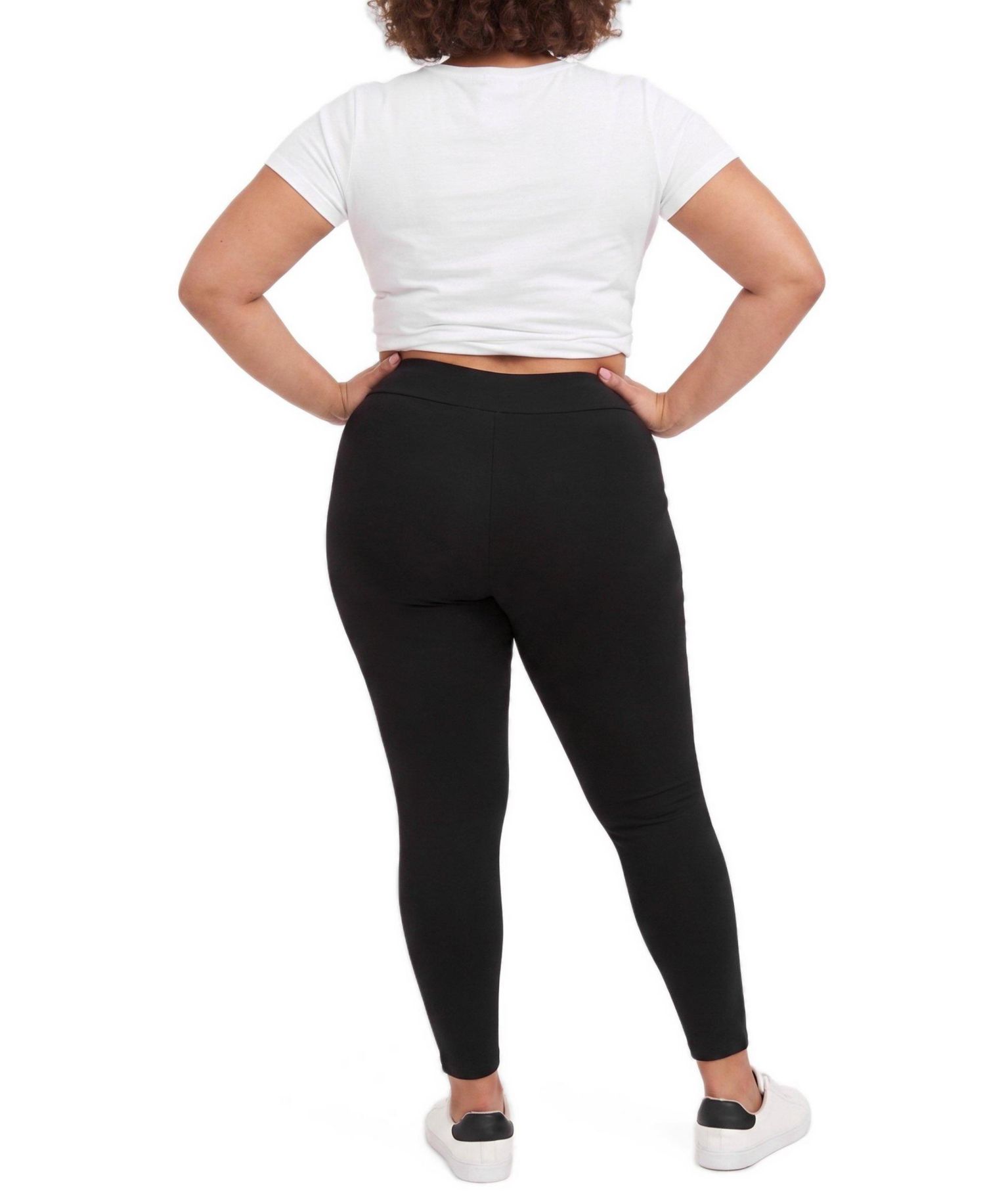 Plus Size 4-Way Stretch High-Rise Crop Pocket Legging