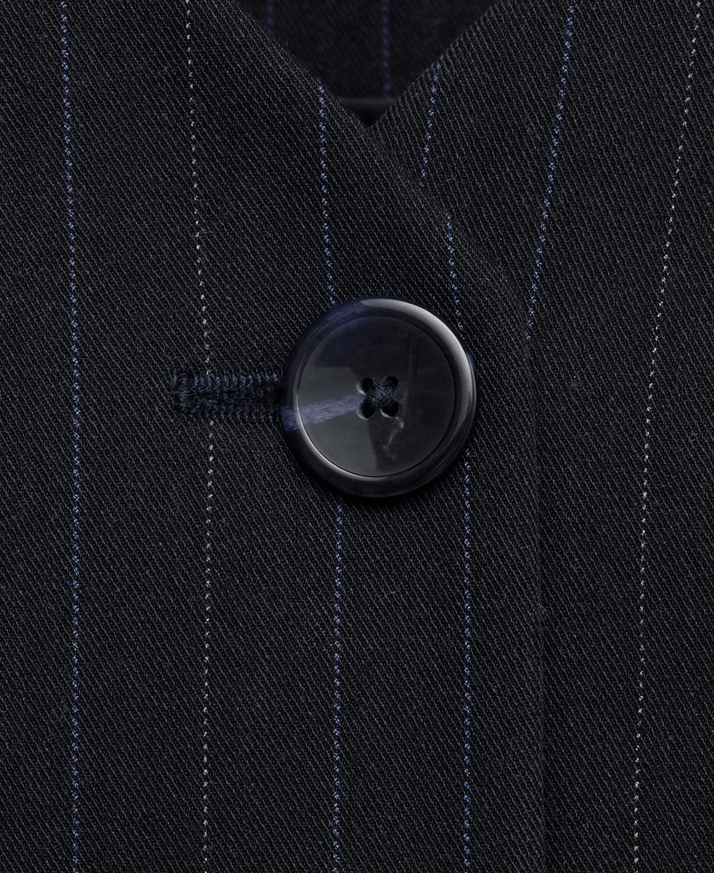 Женский пиджак MANGO Selection Pinstripe V-Neck Wool-Blend Blazer, цвет: Тёмно-синий — фото 6