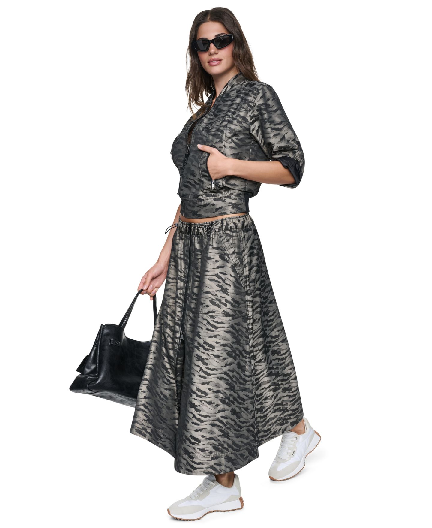Женская куртка-бомбер DKNY с животным принтом и рукавами 3/4, цвет: Putty — фото 4
