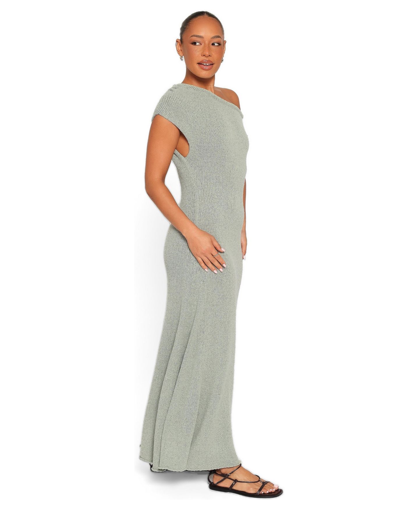 Женское платье Petal and Pup Linora Off-Shoulder Maxi Sweater Dress, цвет: Шалфейный зелёный — фото 2