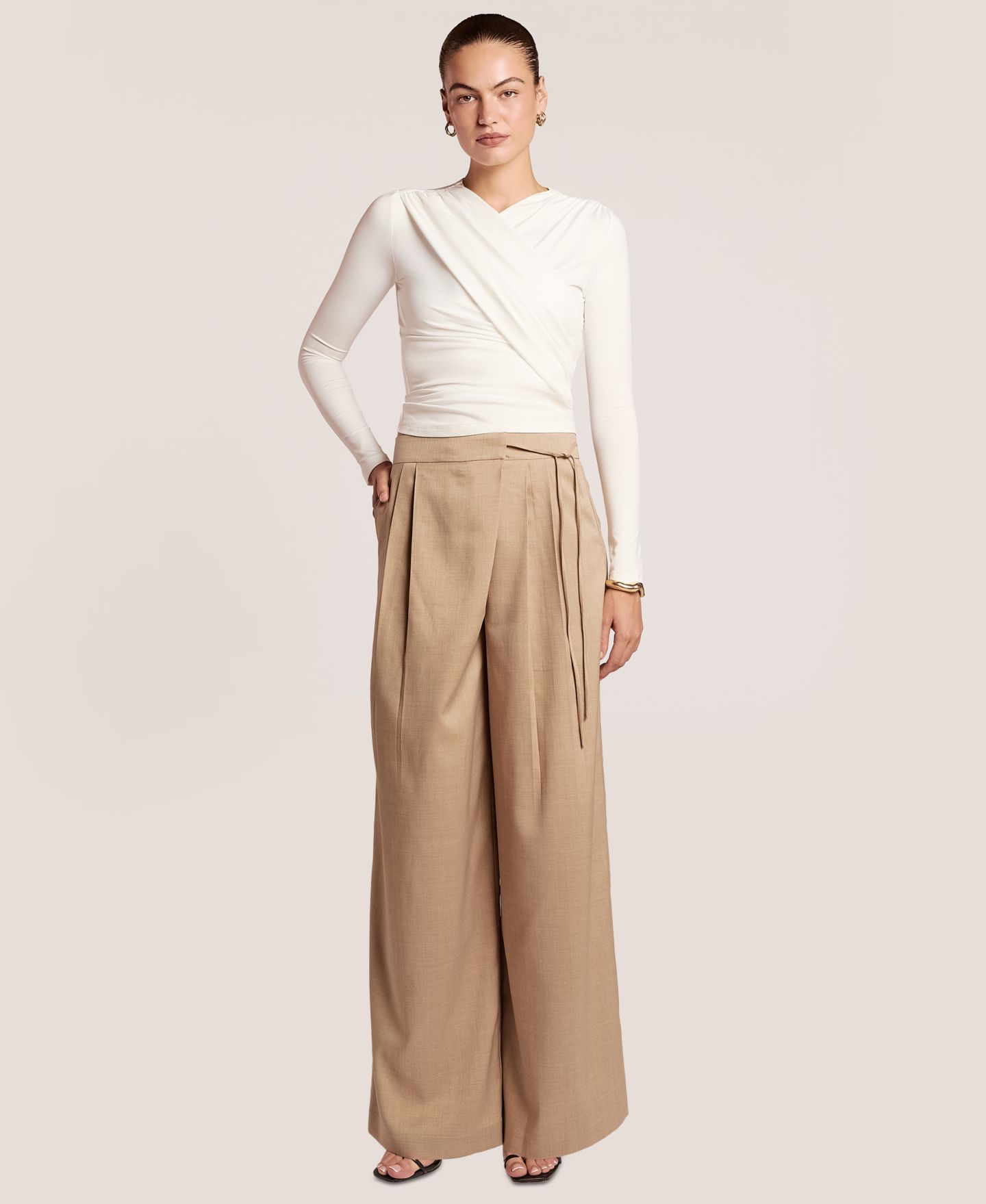 Женские брюки 4th & Reckless Beatrice Wide-Leg Pleated, цвет: Бежевый — фото 7