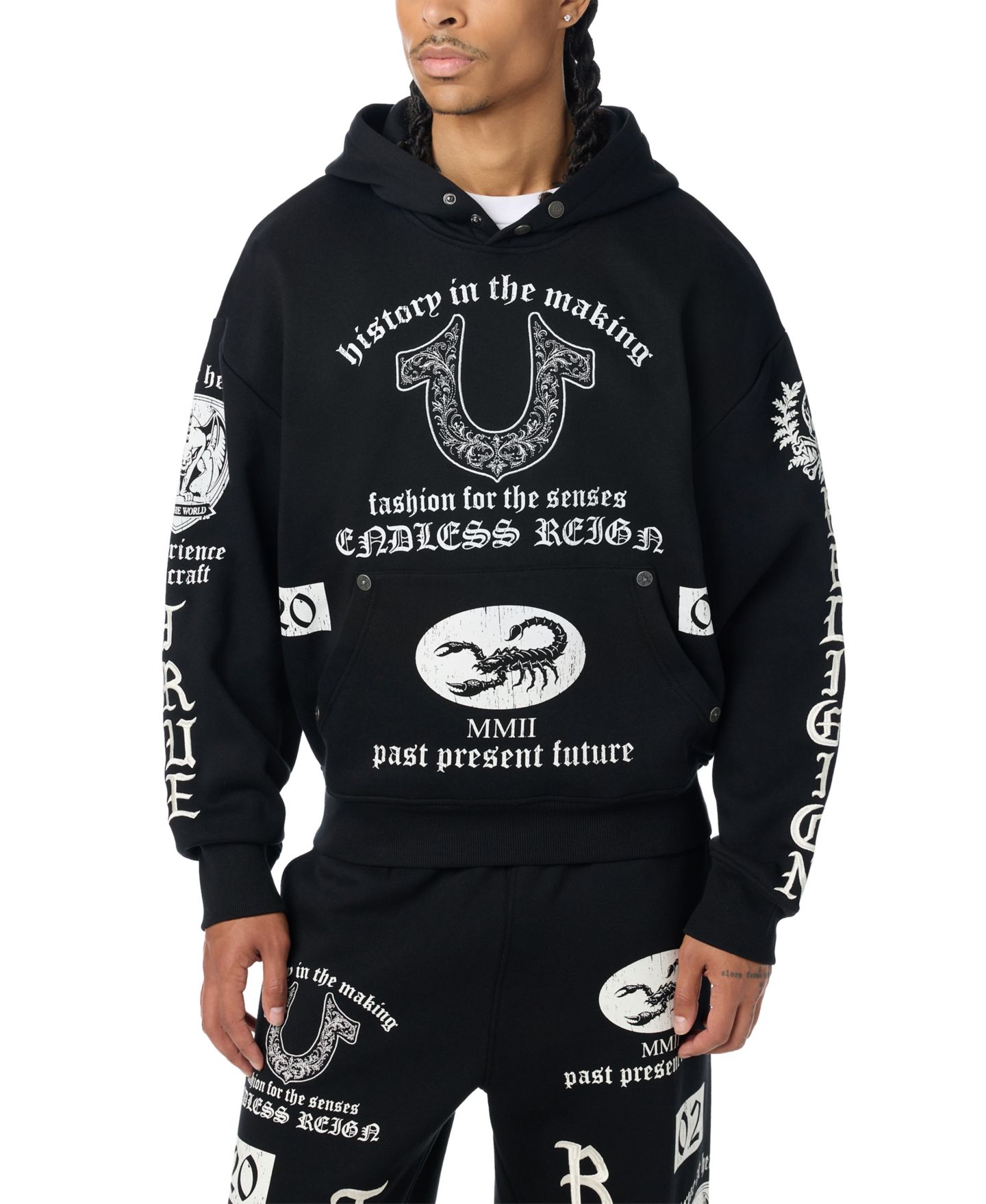 Мужское худи True Religion Endless Reign Graphic Boxy, цвет: Угольно-чёрный — фото 1