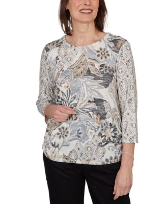 Petite Geo Leaf Knit Top
