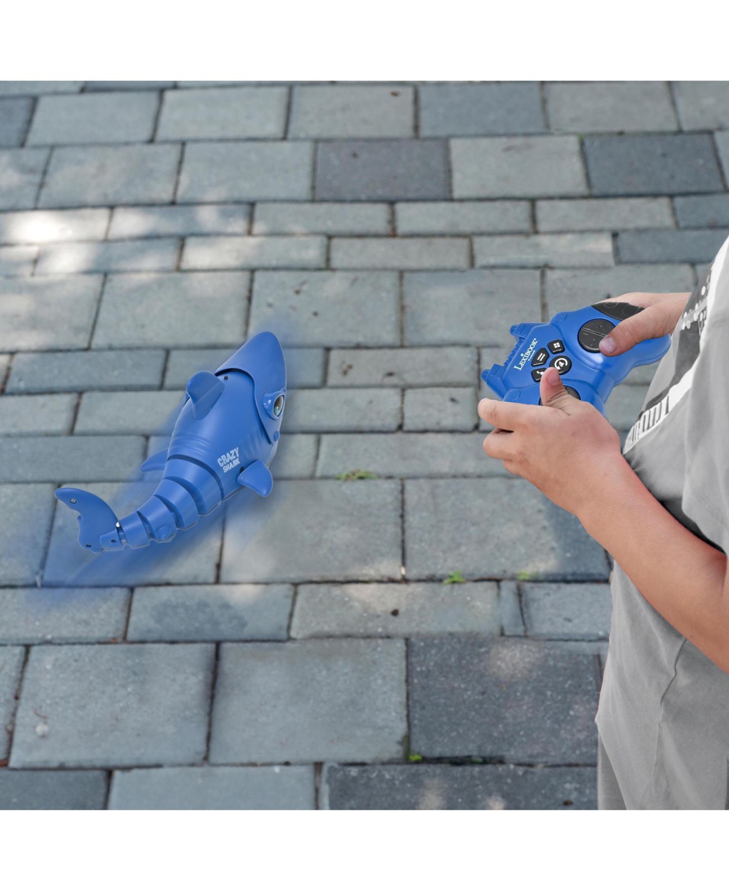 Детская игрушка Lexibook Crazy Shark Remote Control Shark With Automatic Hunt and Dance Modes — фото 9
