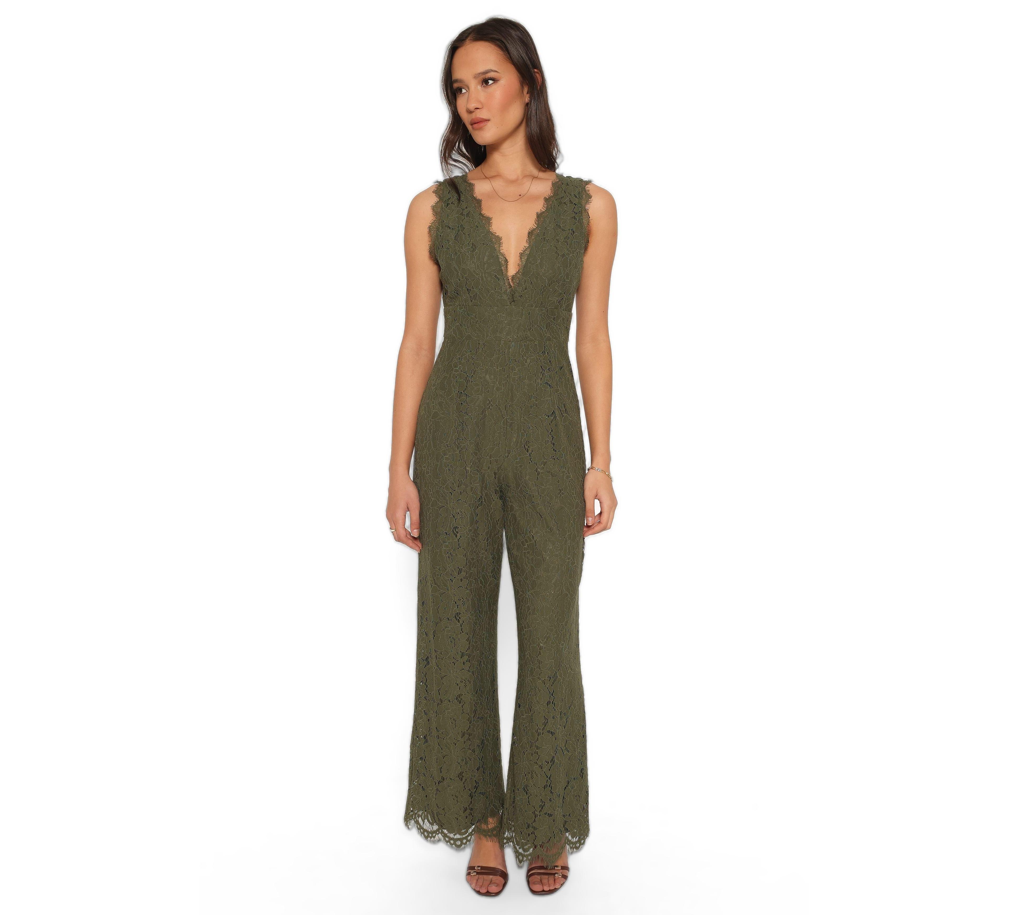 Petal and Pup Women's Eloise Floral-Print Lace V-Neck Jumpsuit
