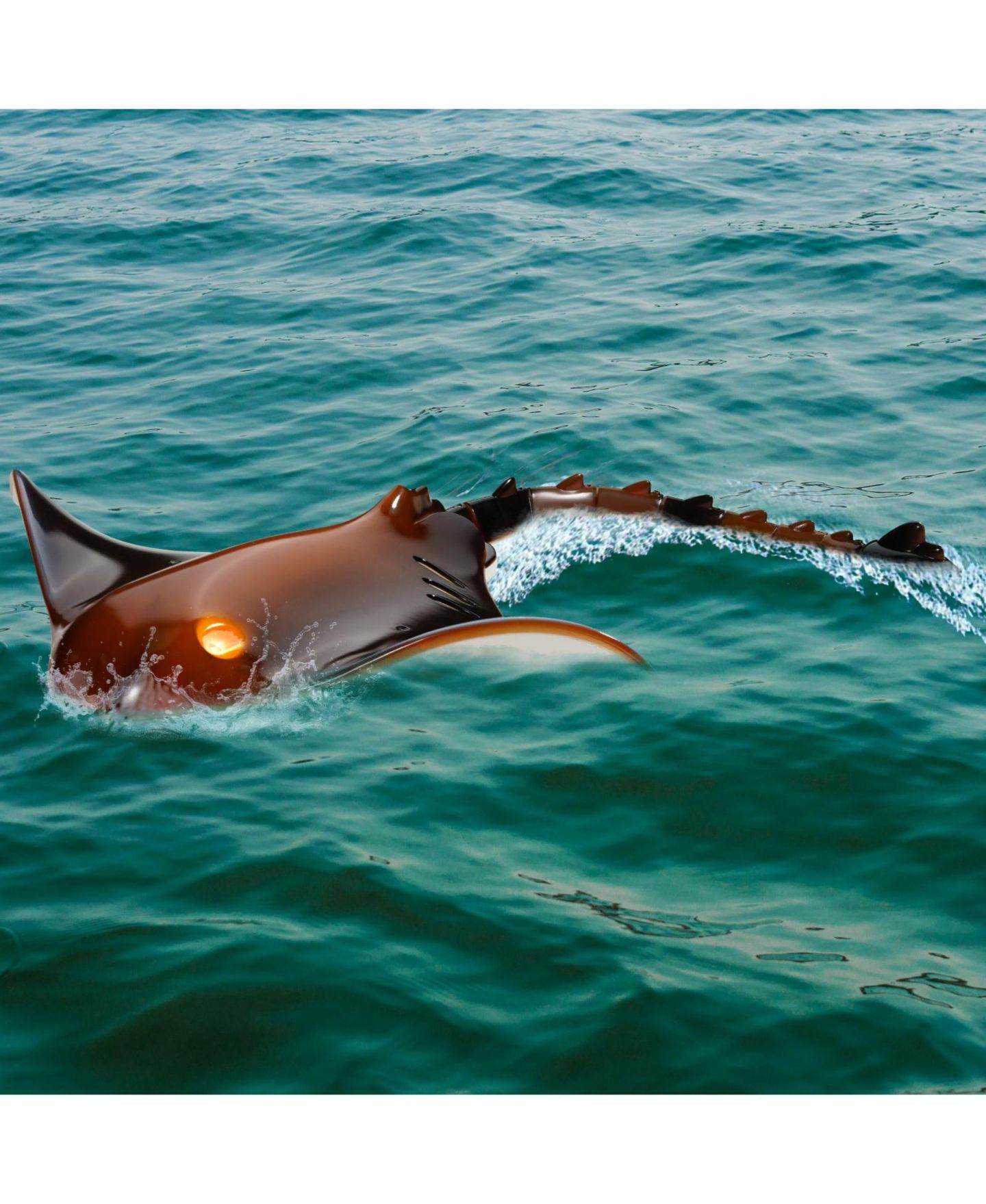 Детская игрушка Mecale 13.78 in Remote-Control Manta Ray Water Toy with Lights, цвет: Коричневый — фото 2