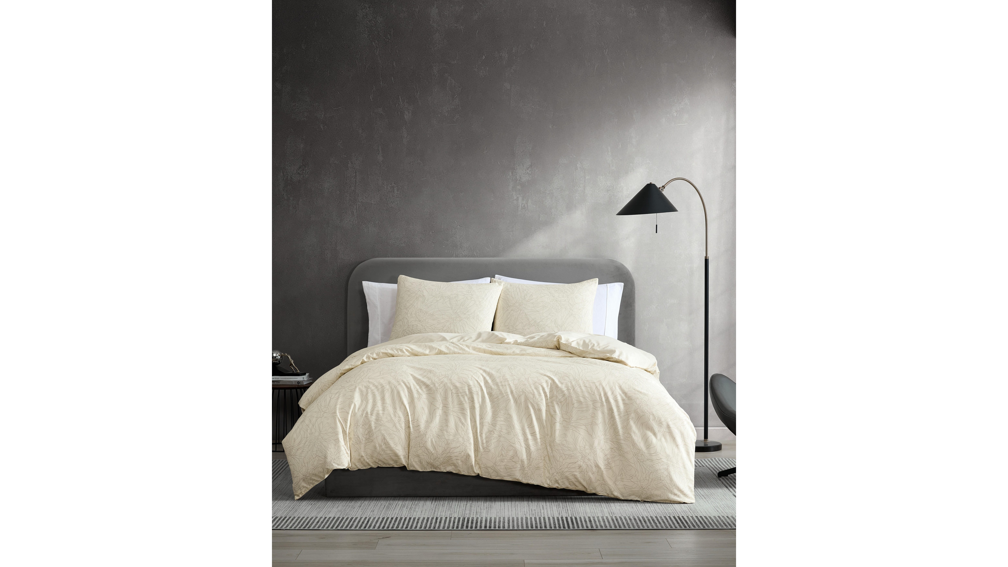 Kenneth Cole New York Linear Floral 3-Piece Duvet Cover Set, King