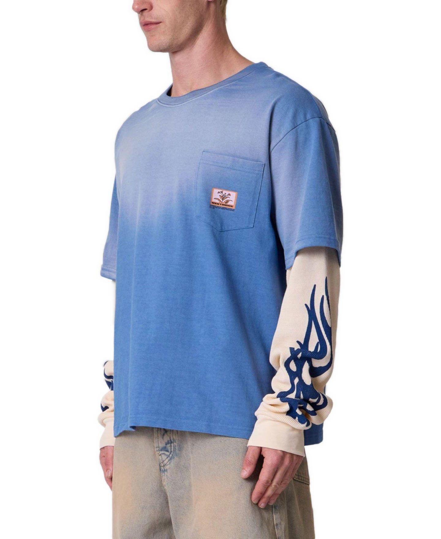 Мужская футболка mnml Layered Flame Graphic Oversized-Fit Pocket Long-Sleeve — фото 3