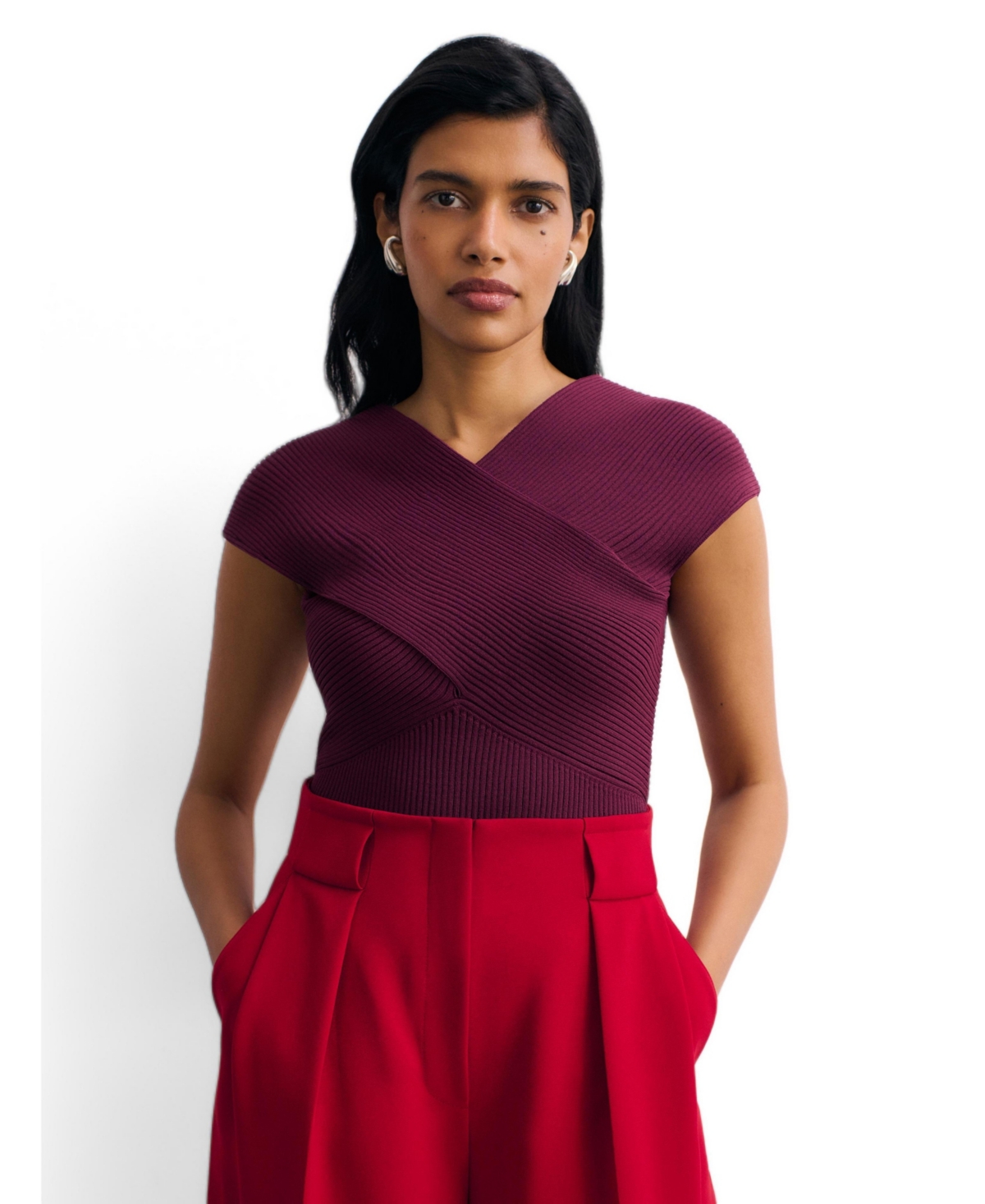 The Fold Women's Elodie Stretch Knit Sleeveless Top
