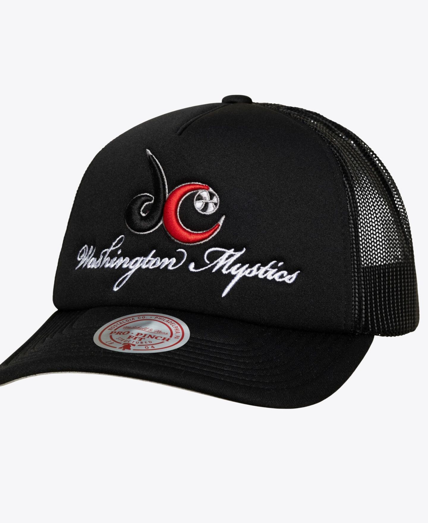 Кепка Mitchell & Ness Black Washington Mystics Script Pro Pinch Adjustable Trucker Hat — фото 1