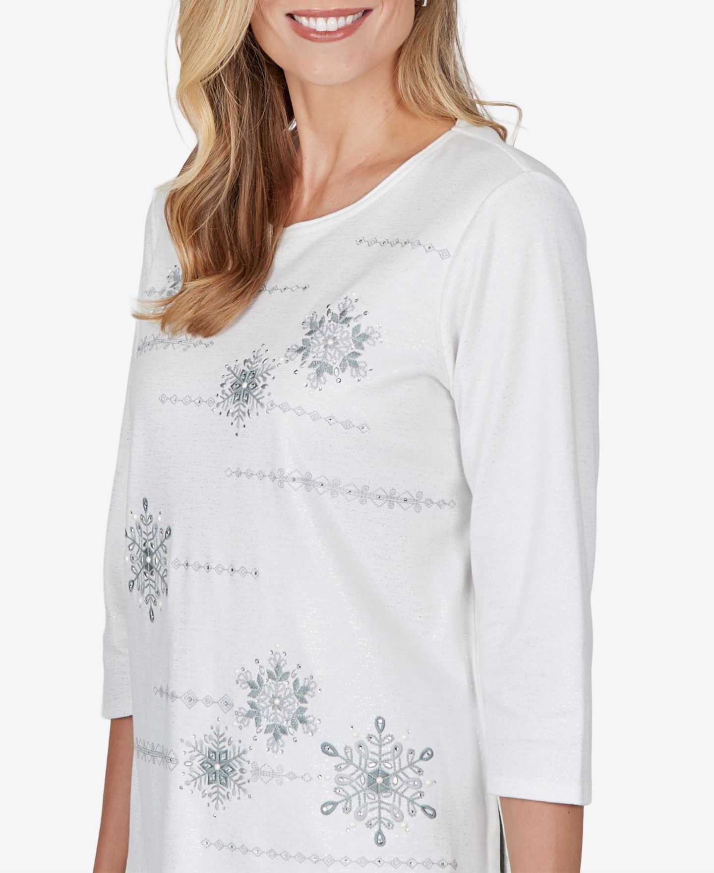 Женская футболка Alfred Dunner Petite Crewneck 3/4-Sleeve, цвет: Слоновая кость — фото 4