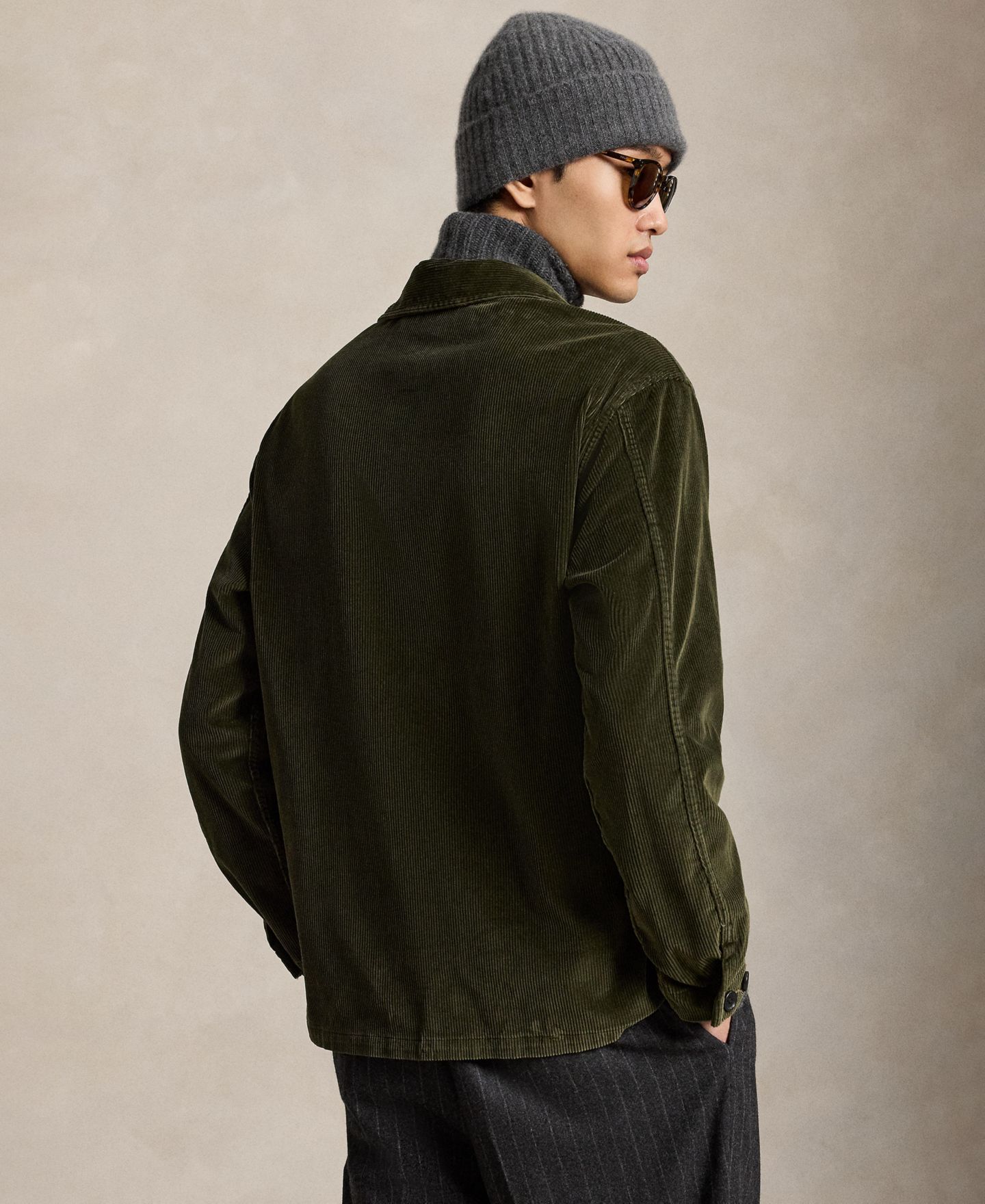Мужская рубашка Polo Ralph Lauren Corduroy Classic-Fit Overshirt, цвет: Оливковый — фото 4