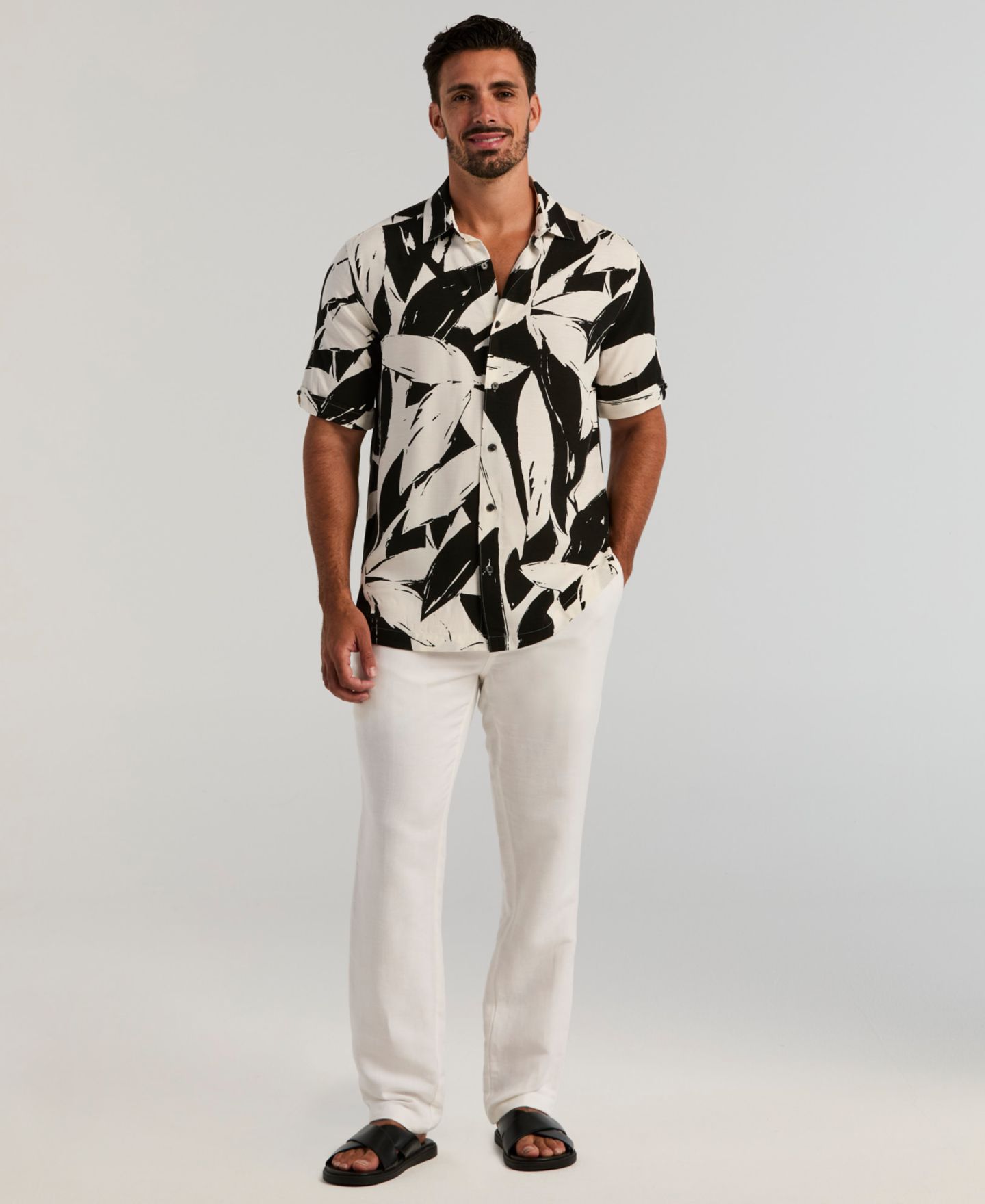 Мужская рубашка Cubavera Classic-Fit Tropical-Print Point-Collar Short-Sleeve, цвет: Egret — фото 2