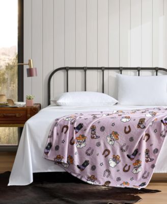 Cute Ghosts Printed Plush Throw, 70" X 50"