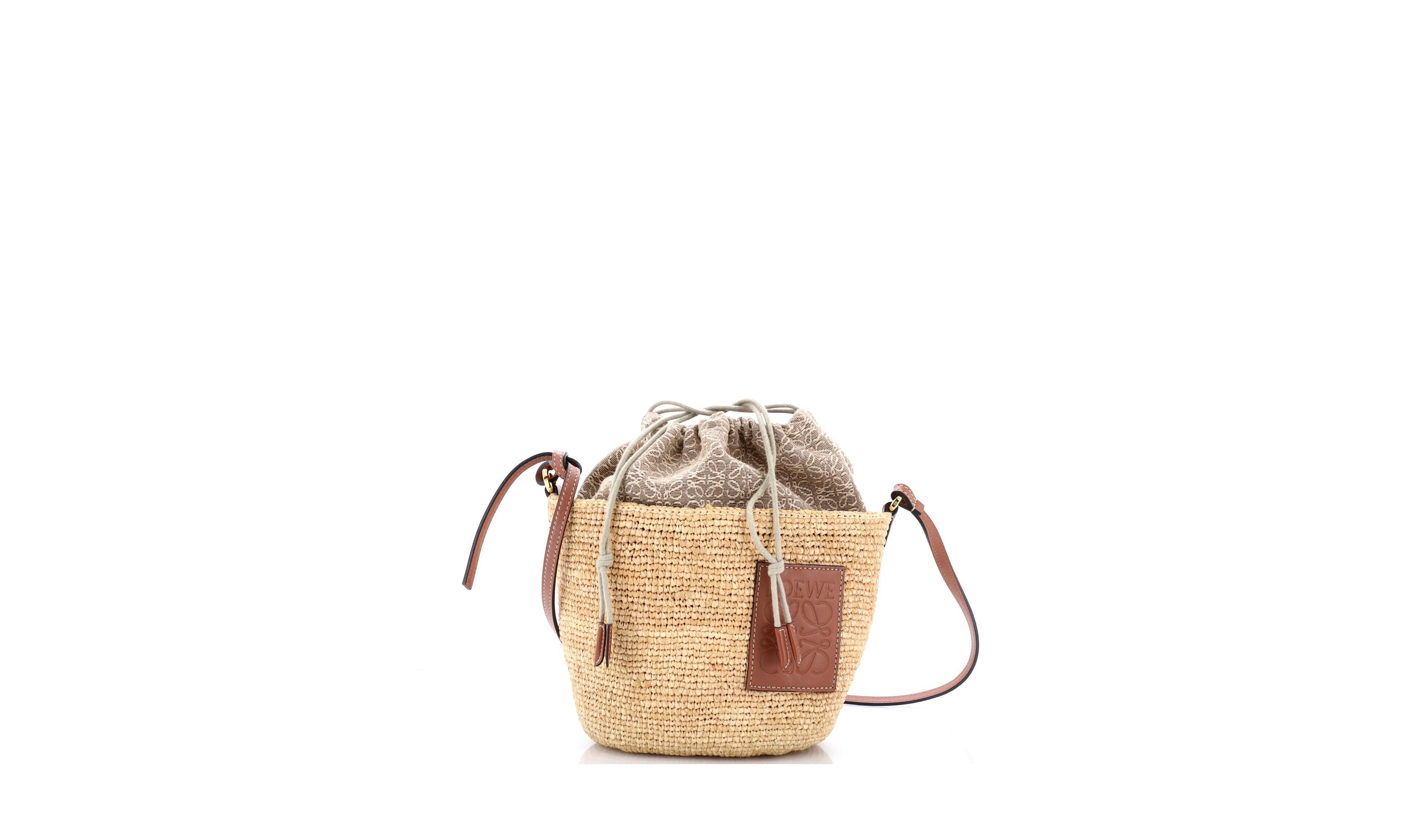 Pre-Owned Loewe Pochette Crossbody Bag Woven Raffia and Leather with Anagram Jacquard