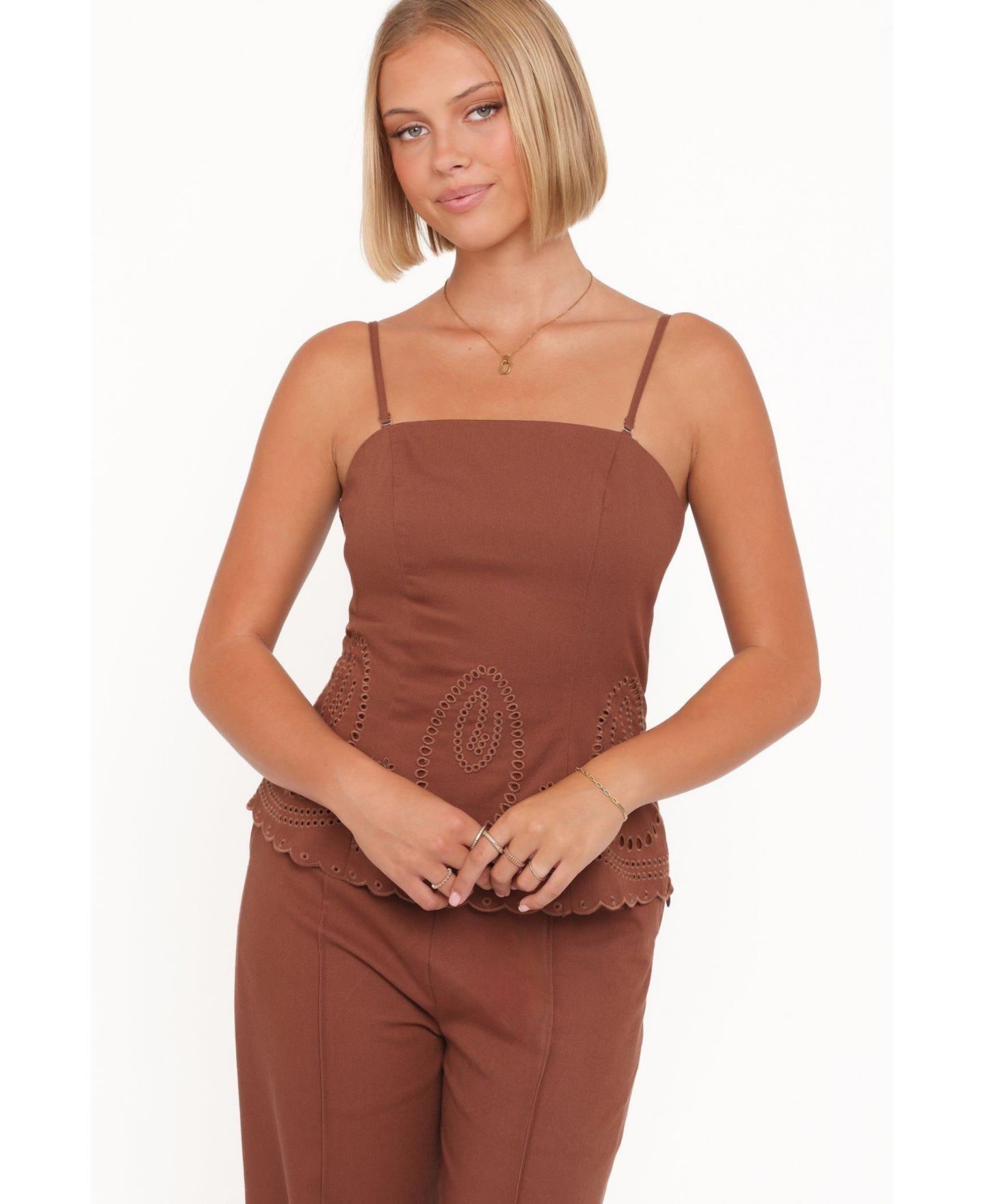 Женский топ Petal and Pup Benton Strapless Eyelet, цвет: Коричневый — фото 4