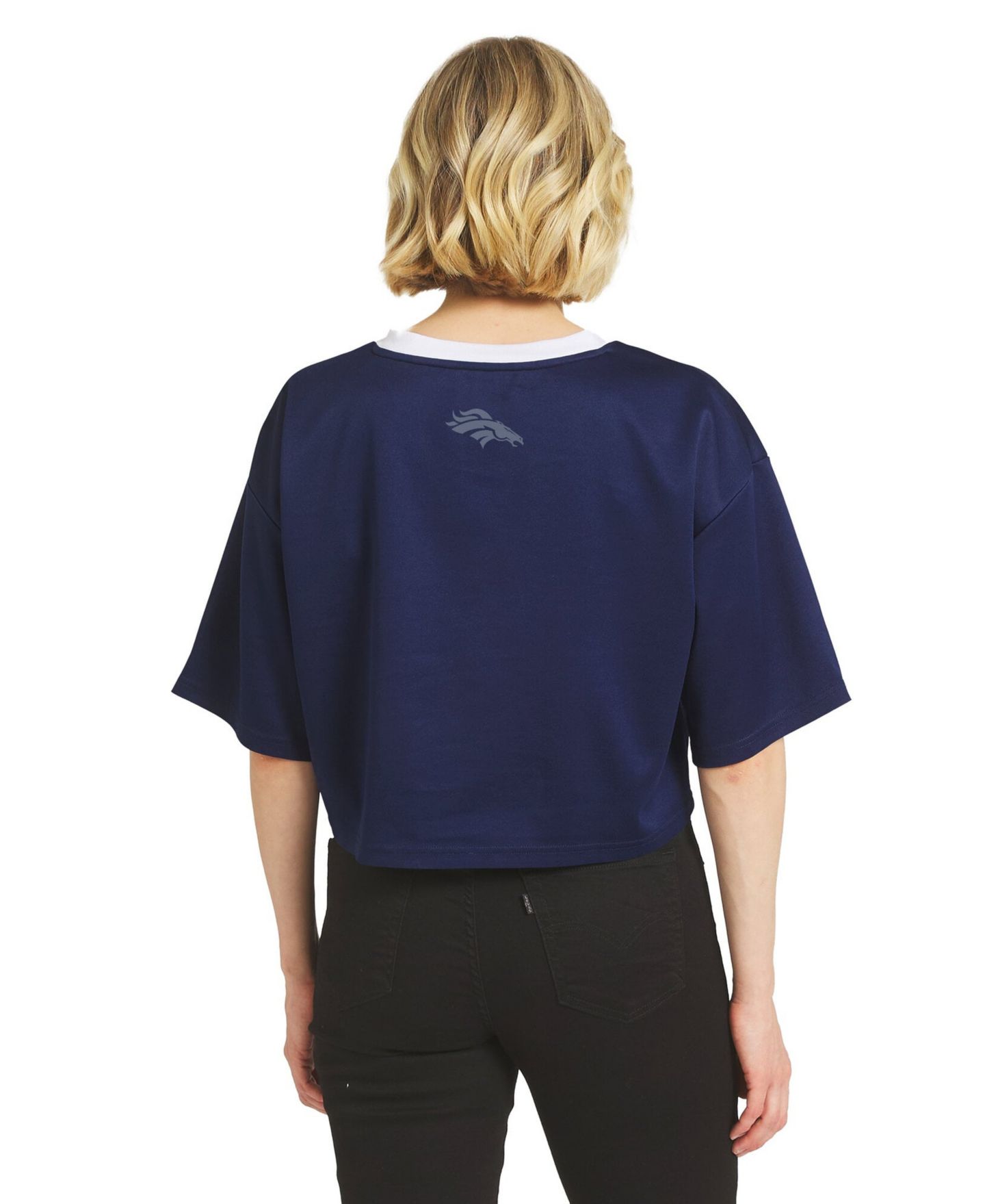 Женская футболка WEAR by Erin Andrews Navy Denver Broncos Cropped V-Neck Jersey — фото 2