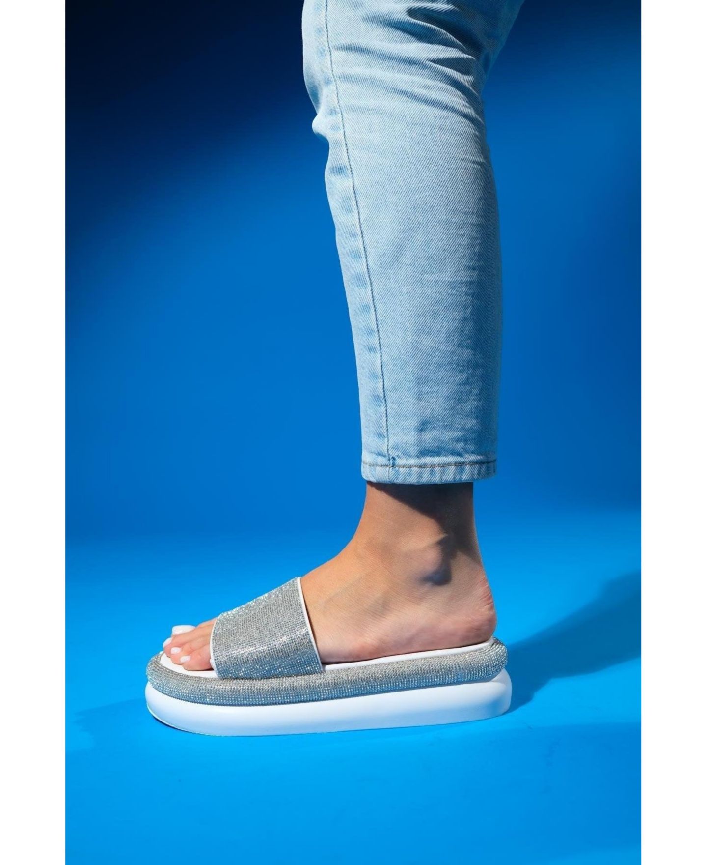 Женские сандалии Prologue Shoes Oeste Rhinestone Platform, цвет: Белая искусственная кожа — фото 5