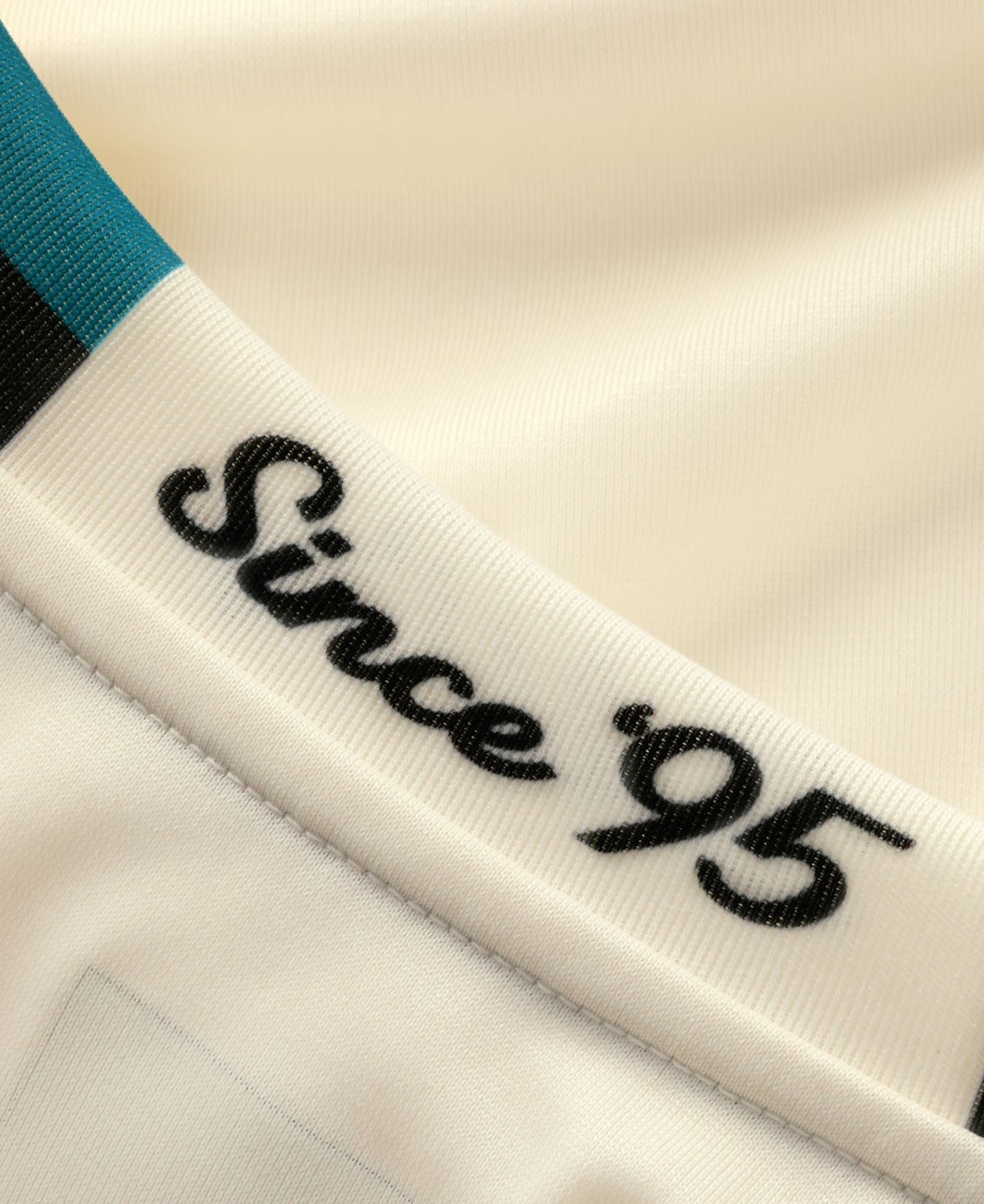 Женский топ Nike Brian Thomas Jr. Natural Jacksonville Jaguars 2026 Rivalries Collection Game Jersey — фото 6