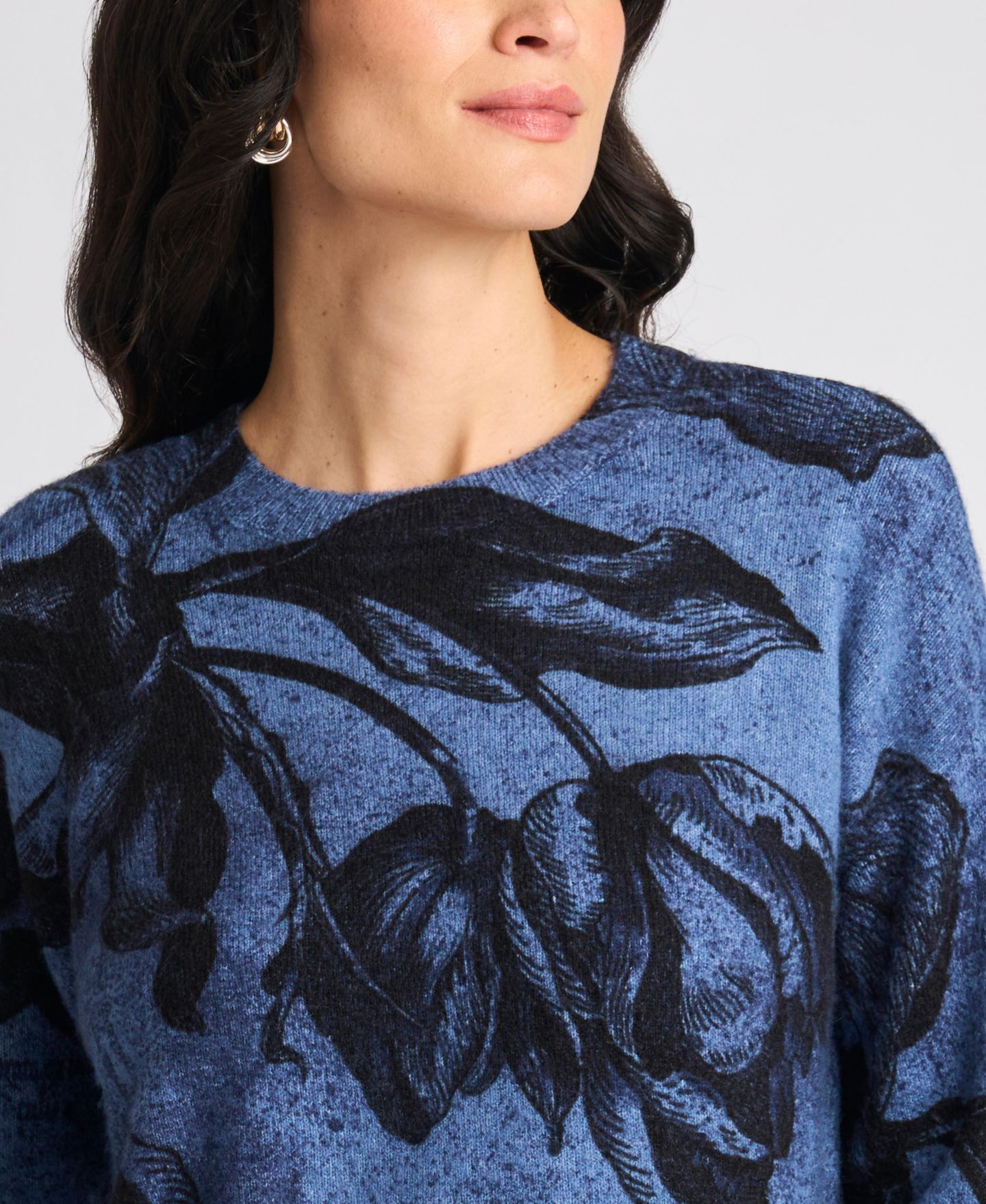 Женский свитер Vince Camuto Floral-Print Long-Sleeve Crewneck, цвет: Тёмный джинсовый — фото 5