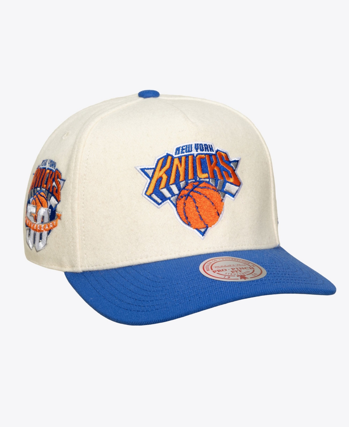 Mitchell & Ness Men's and Women's Cream New York Knicks Cream Team Pro Adjustable Hat - Cream
