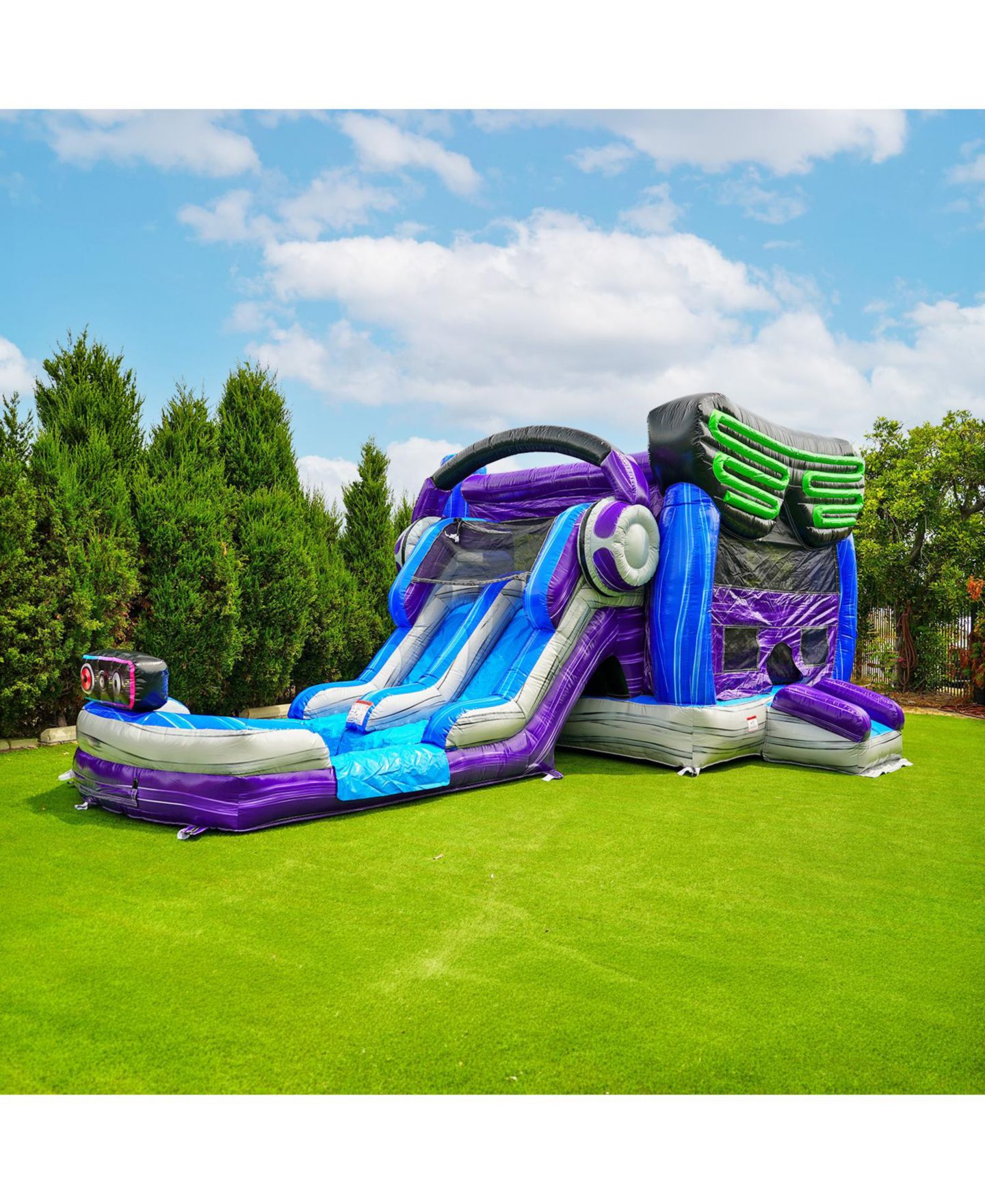 Детская игрушка Xjump Glitch Gamer 12 Feet Tall Vinyl Dual Lane Water Slide Bounce House Combo, Ages 3+, цвет: Разноцветный — фото 3