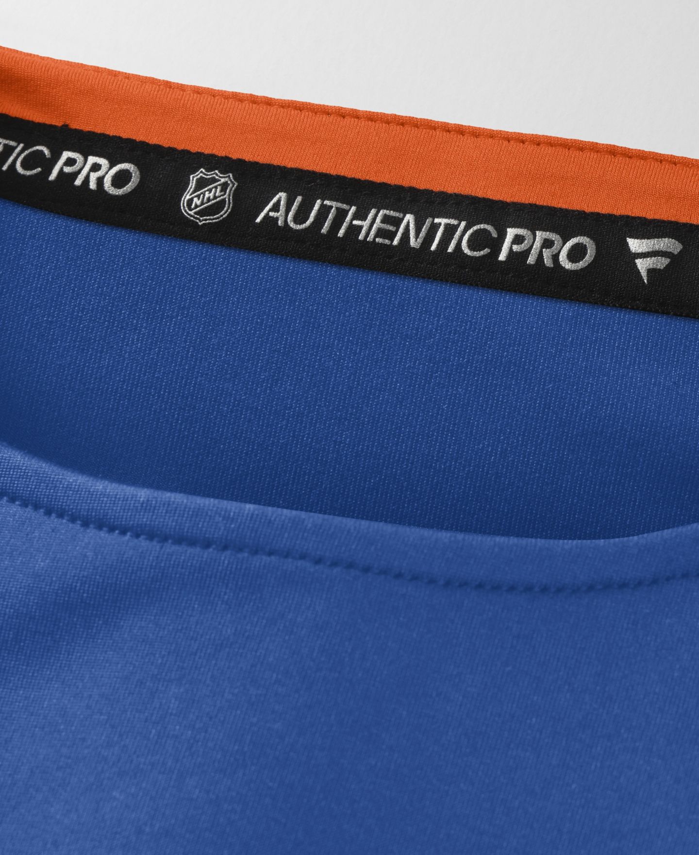 Мужская футболка Fanatics Royal New York Islanders Authentic Pro Rink Tech Long Sleeve — фото 5