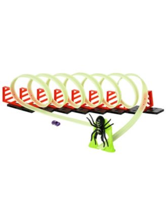 Glow-in-the-Dark Pull-Back Car Spider Model Race Track Set
