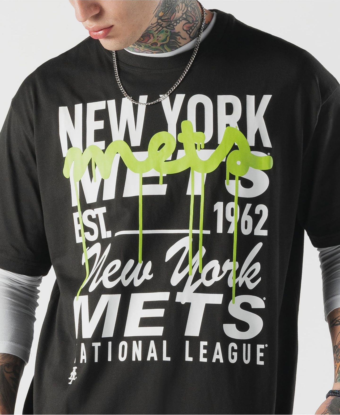Мужская футболка New Era Black New York Mets Lifestyle Glow Spray Paint — фото 4